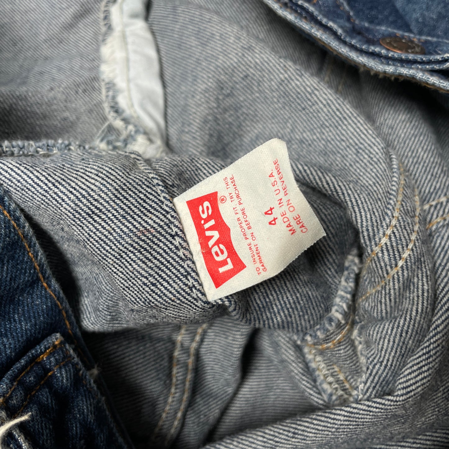 1990s Levis Trucker Jacket