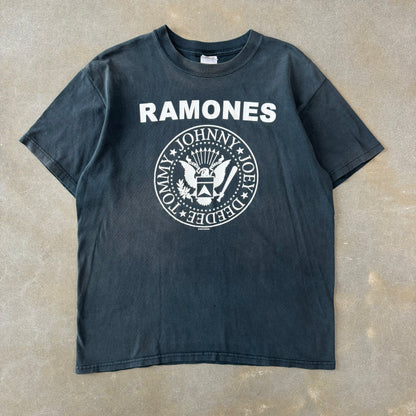 Vintage 1999 Faded Ramones T-Shirt