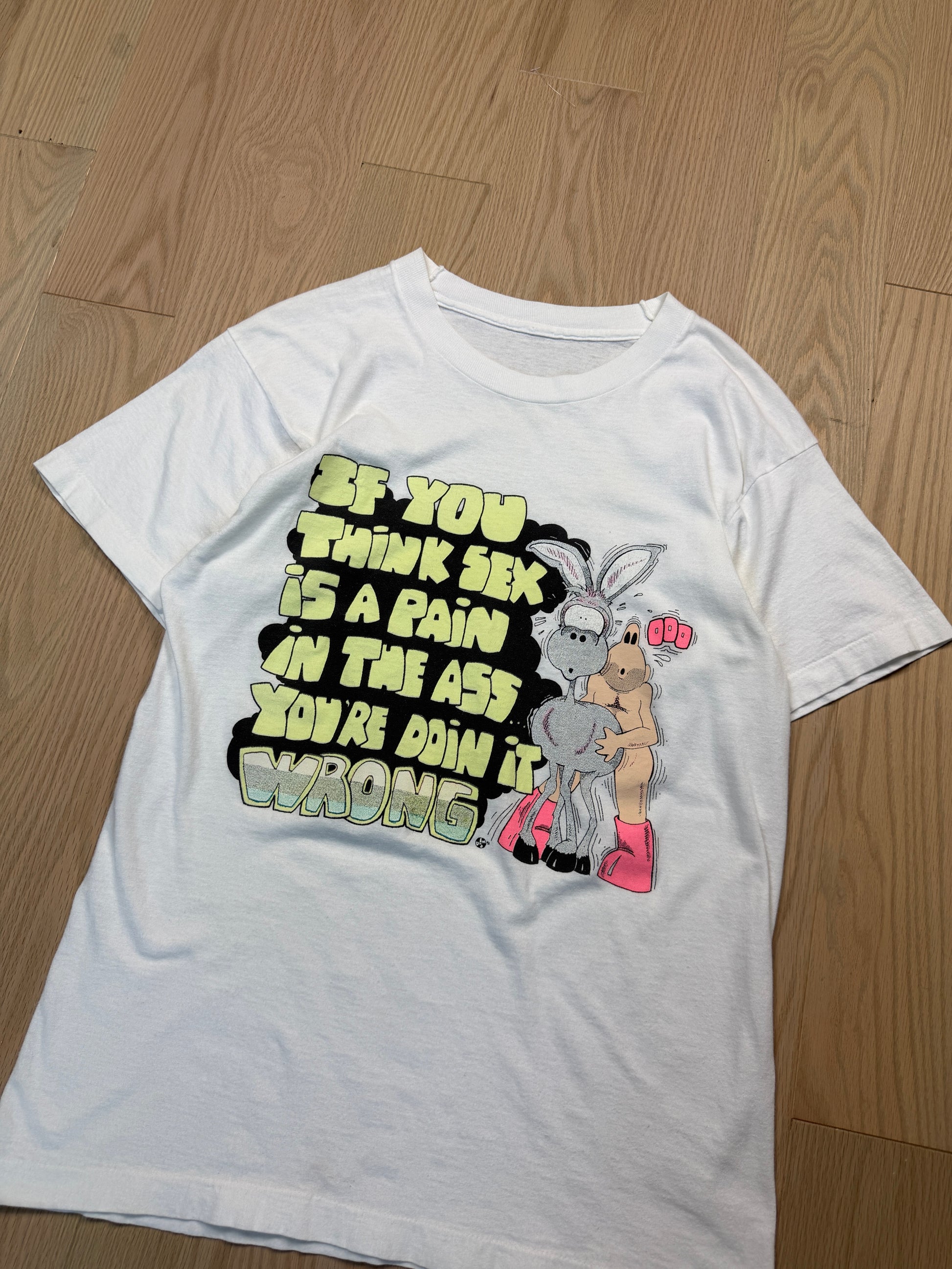 1990s Sex Humor Parody T-Shirt [M/L]