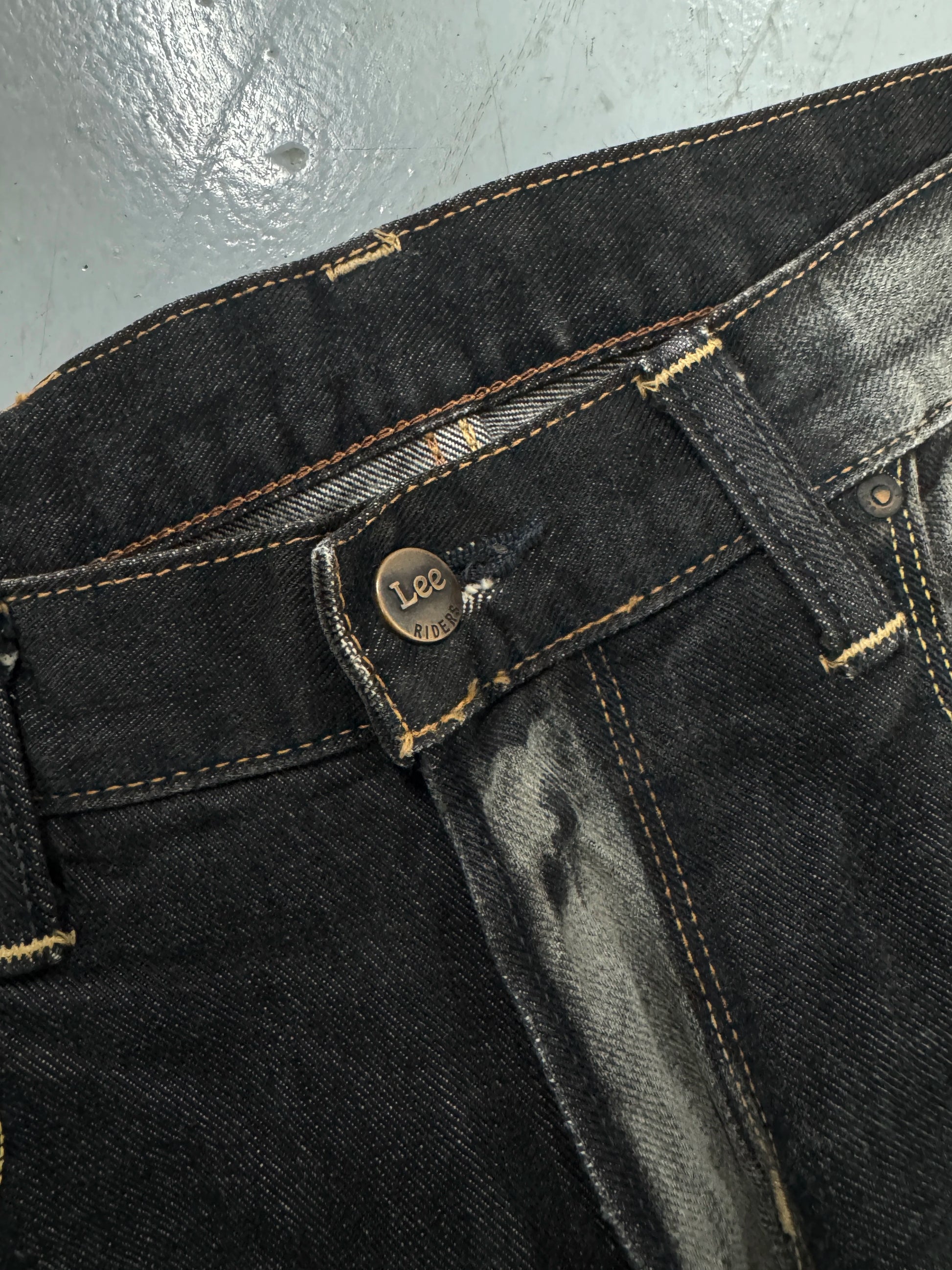 2000s Japanese Lee Riders Faded Straight Leg Jeans [31] 