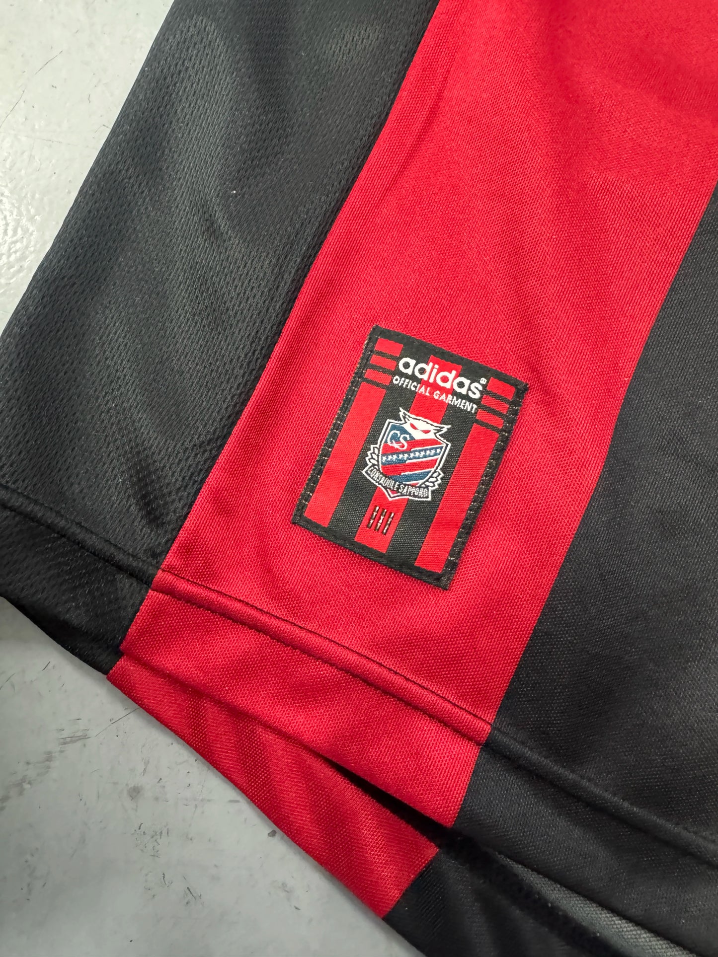 1998 SIGNED Adidas Consadole Sapporo HOKUTO #17 Japanese Football Jersey [L]