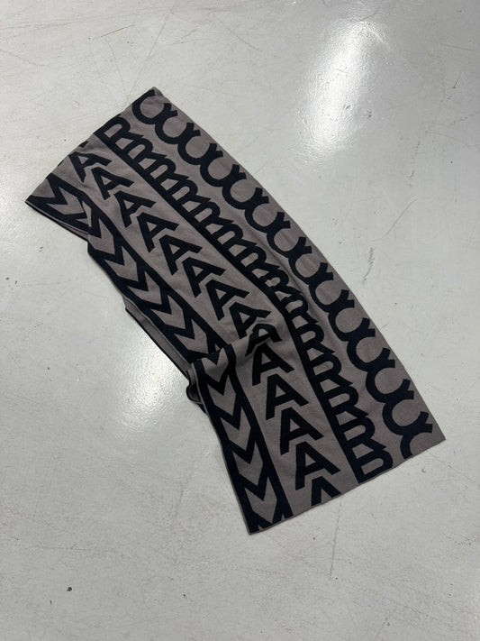 Marc Jacobs Black/Taupe Monogram Knit Scarf [OS]