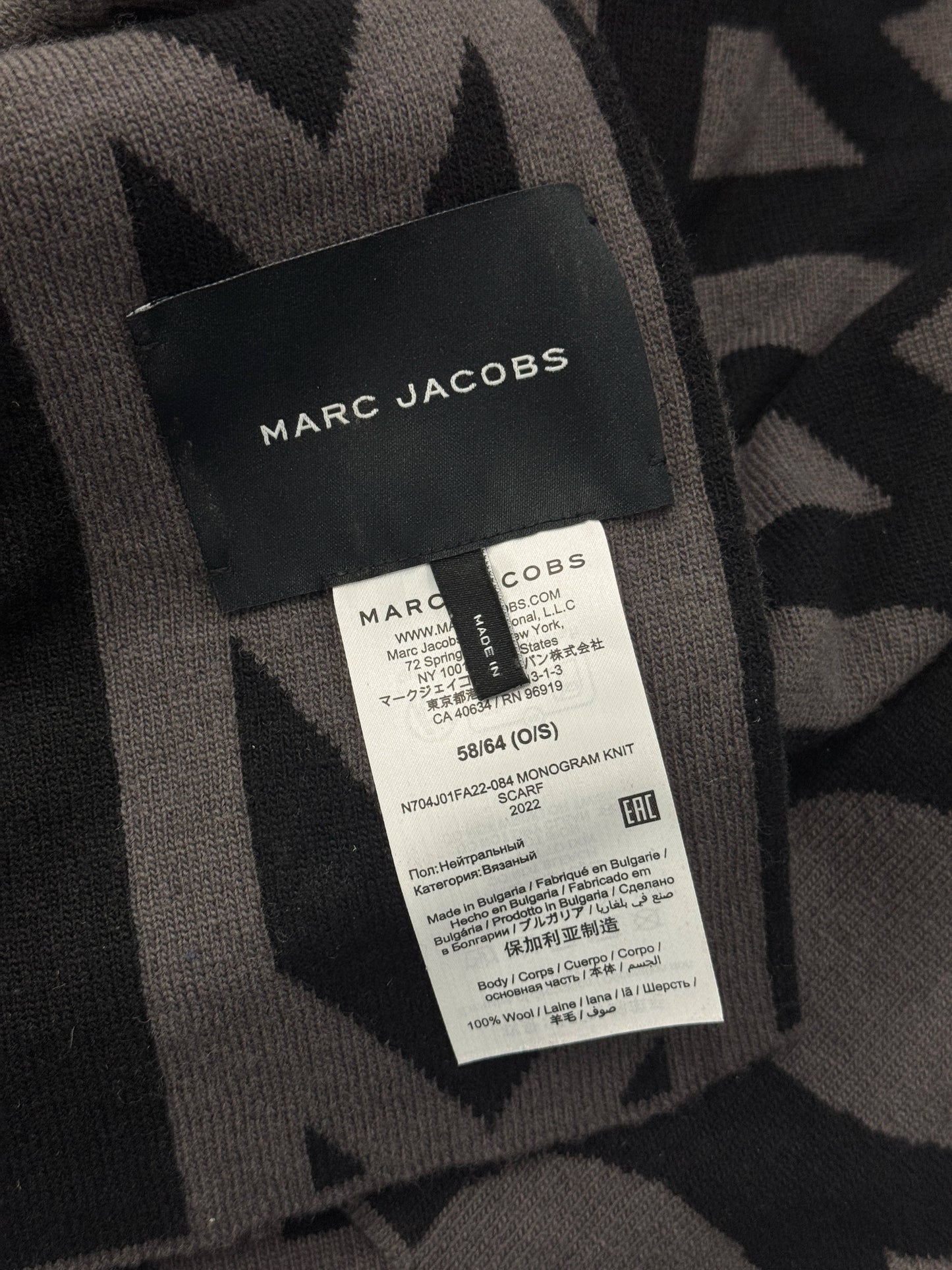 Marc Jacobs Black/Taupe Monogram Knit Scarf [OS]