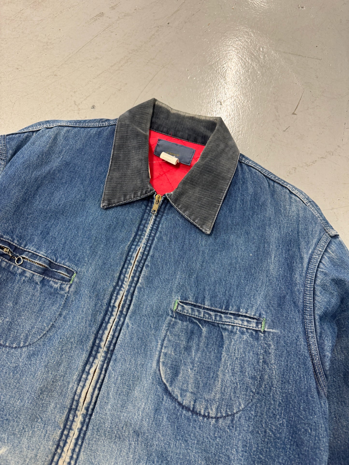 1980s Distressed Faded Cord Collar Denim Work Jacket w/ Red Quilted Lining [L]
