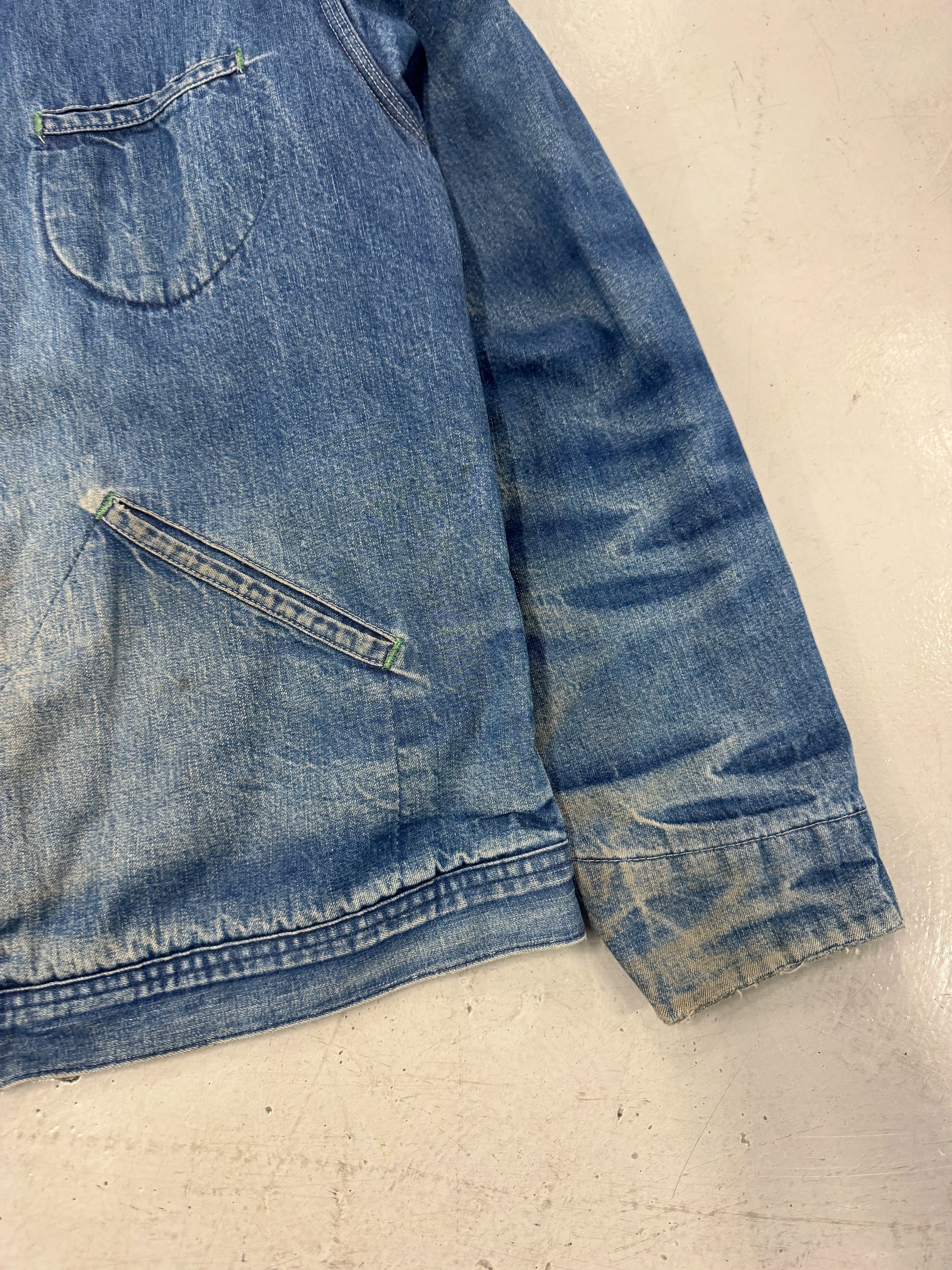 1980s Distressed Faded Cord Collar Denim Work Jacket w/ Red Quilted Lining [L]