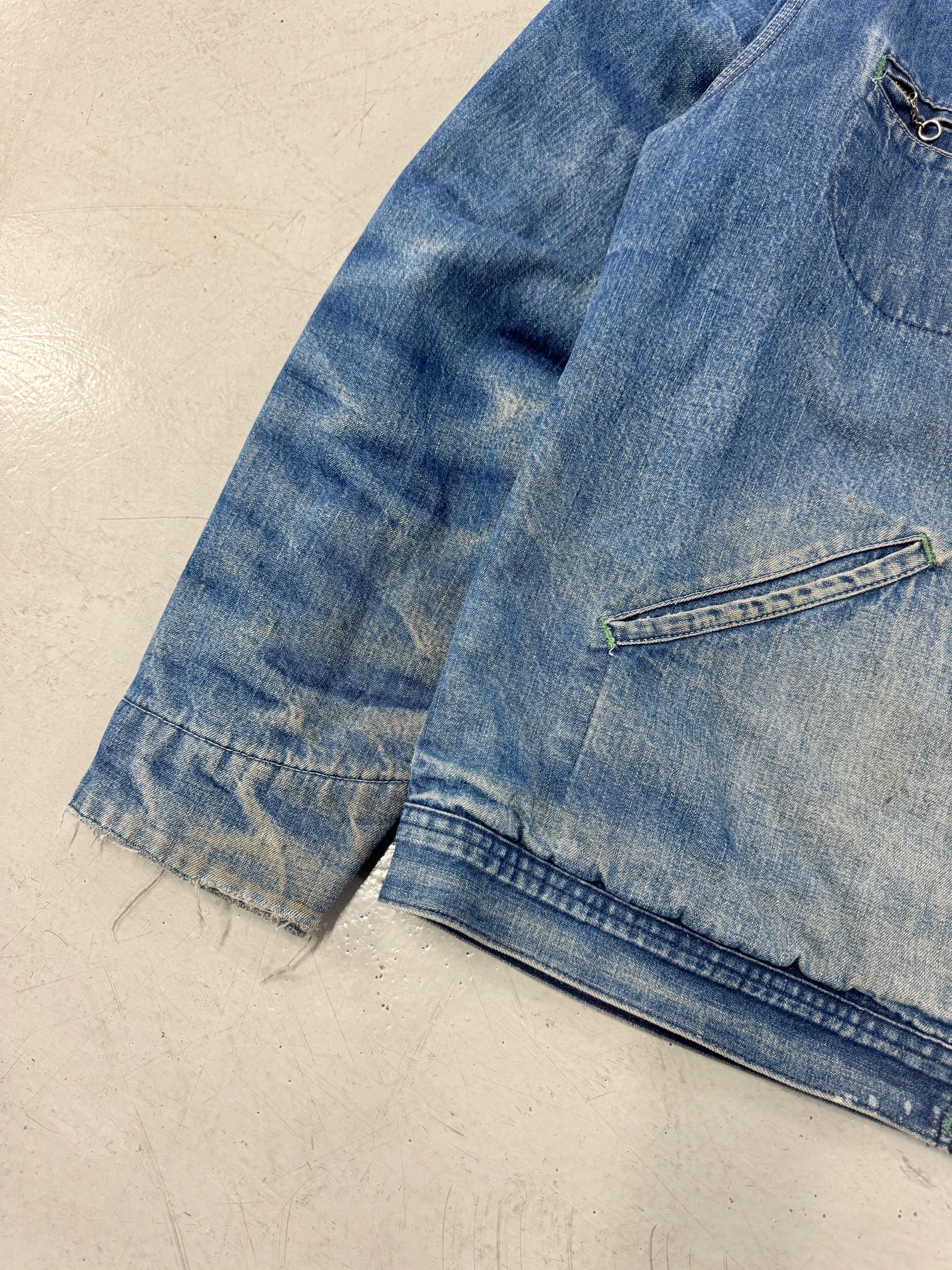 1980s Distressed Faded Cord Collar Denim Work Jacket w/ Red Quilted Lining [L]