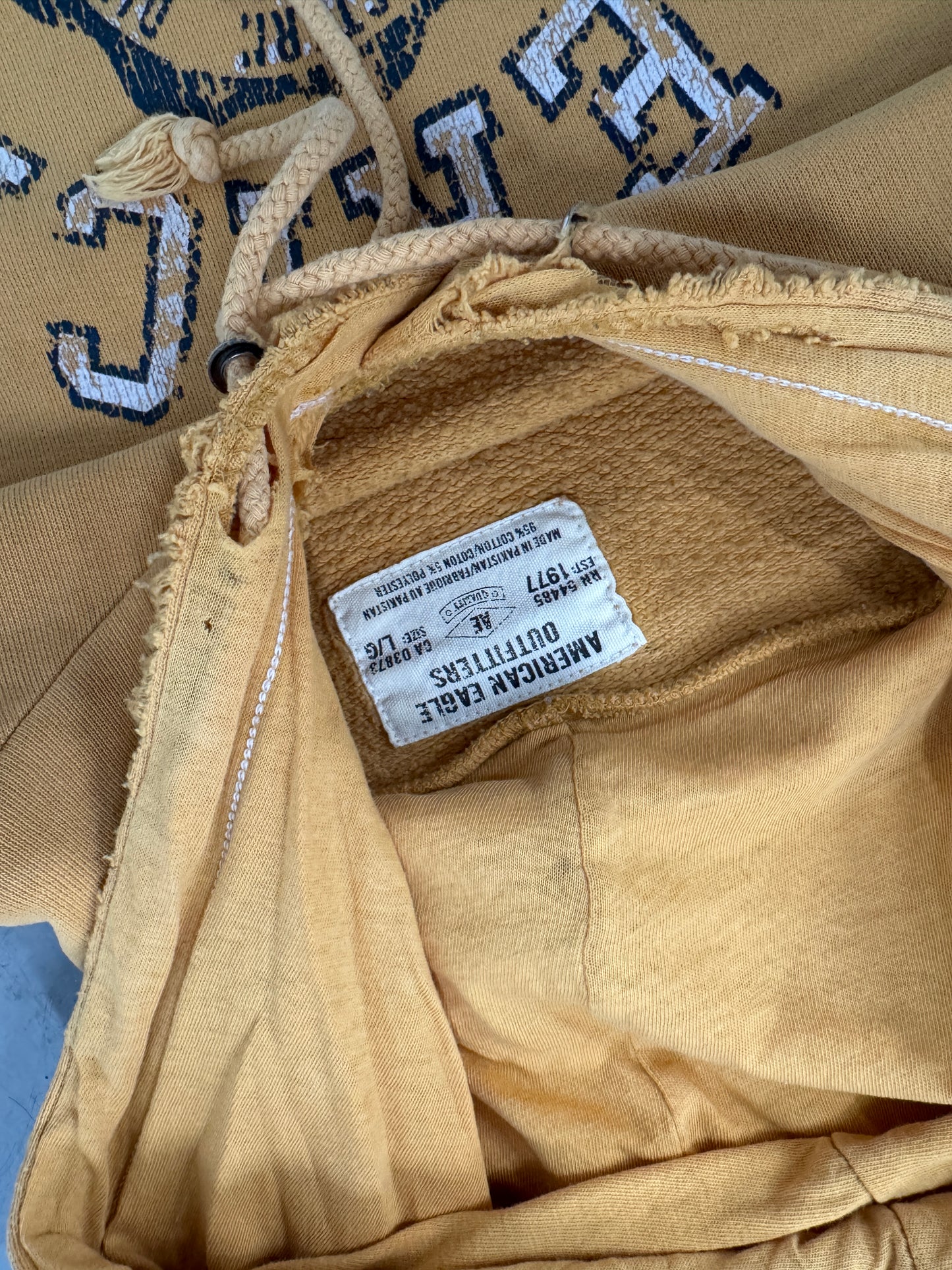 2000s Thrashed American Eagle Hoodie [XL]