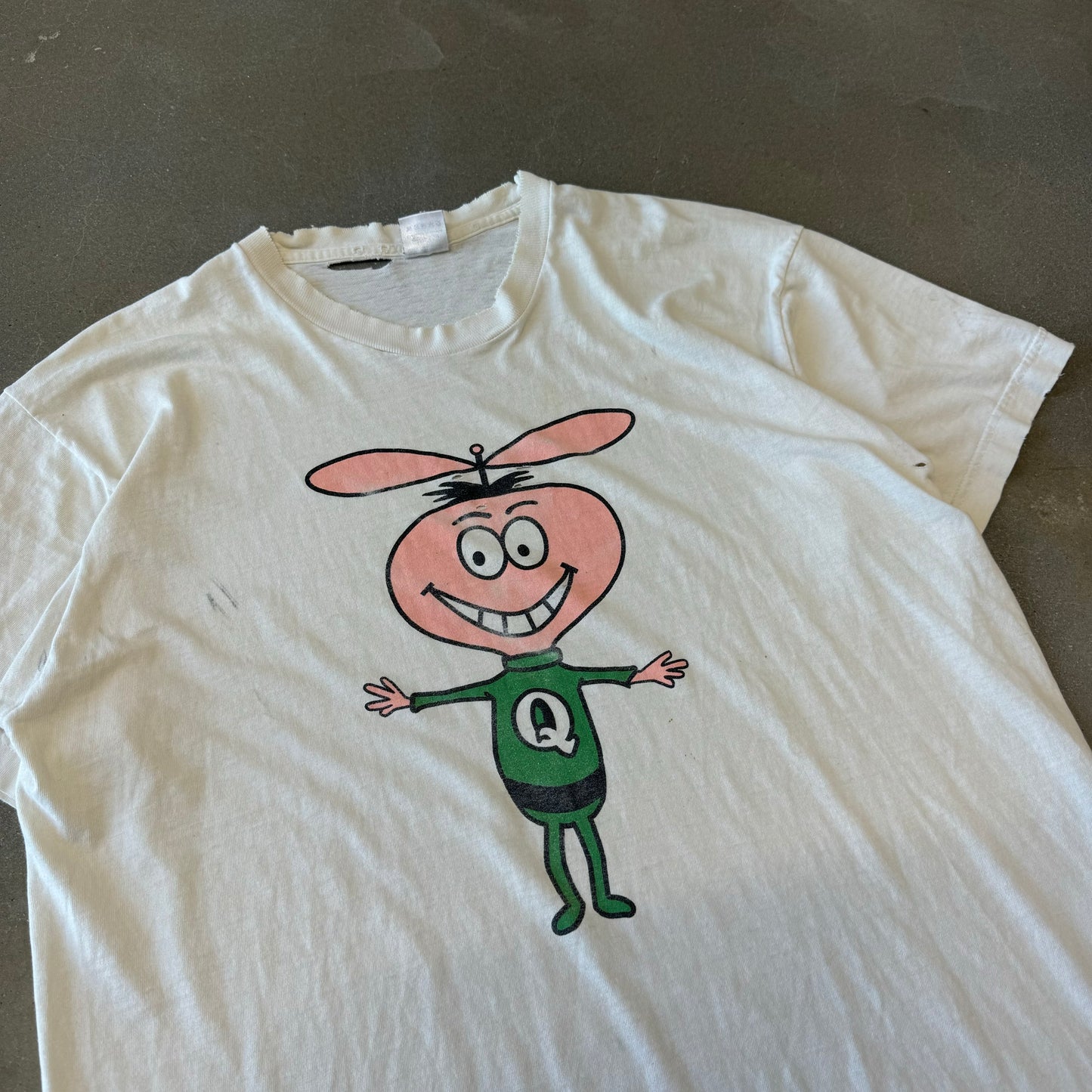 Vintage 1990s Distressed Q T-Shirt [XL]