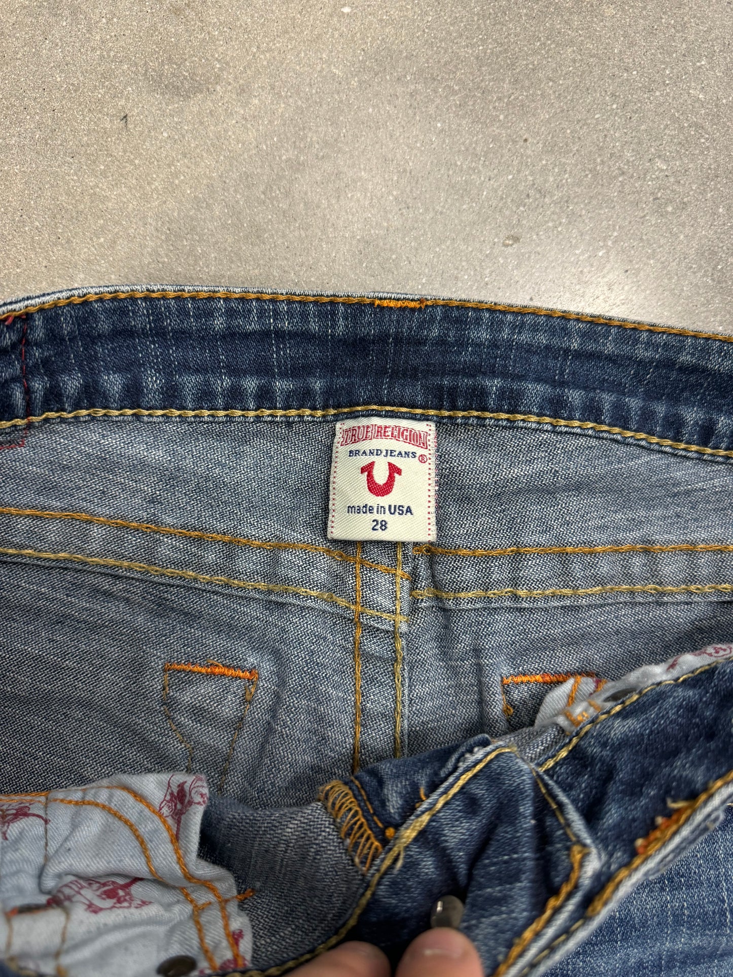 Vintage Y2K True Religion Low Rise Johnny Cut Jeans [28x32]