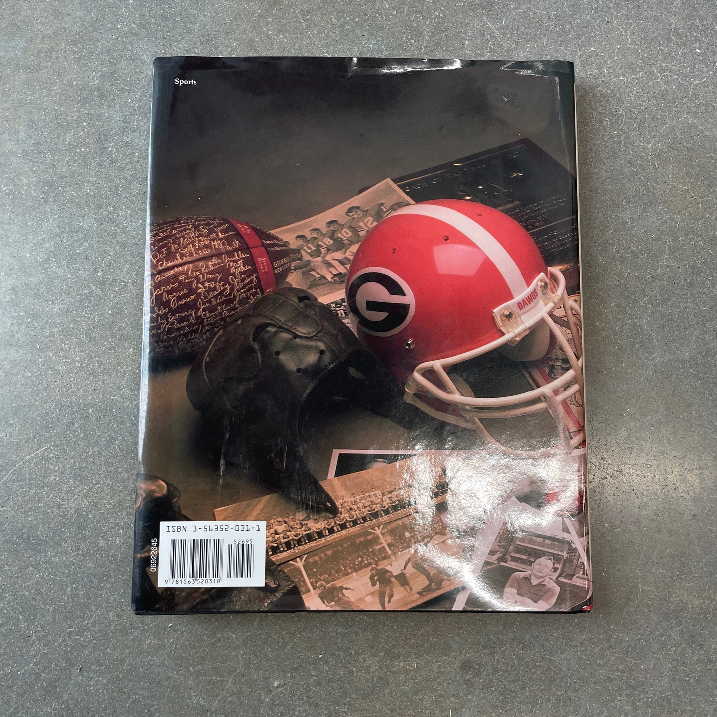 1992 Between The Hedges Georgia Football Book