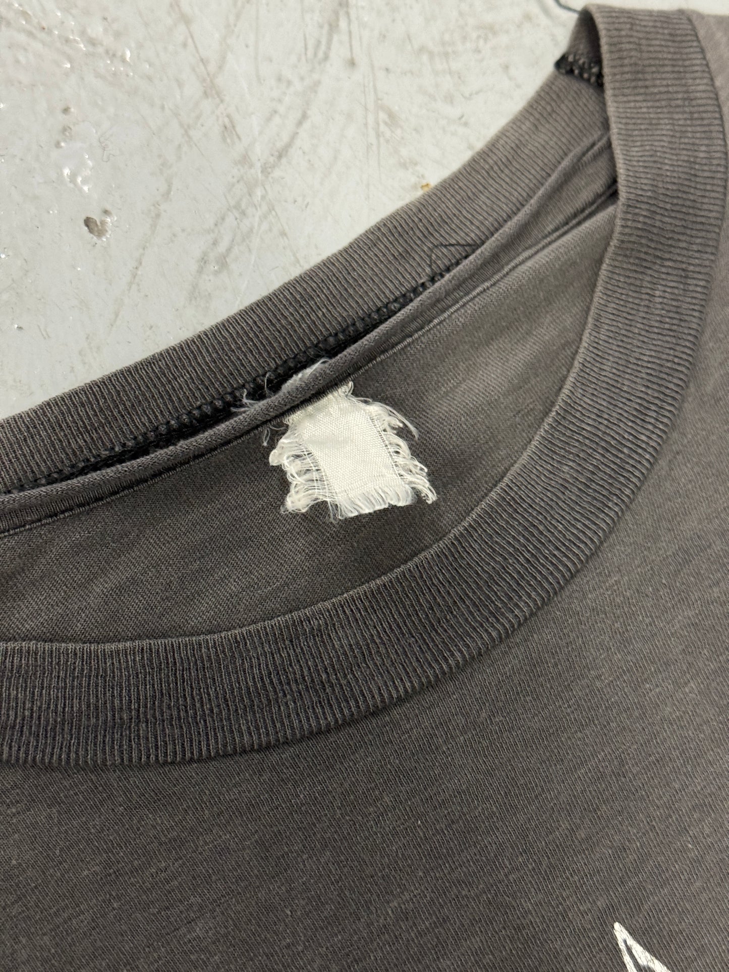 1990s Broken Bones Distressed Band T-Shirt [L]