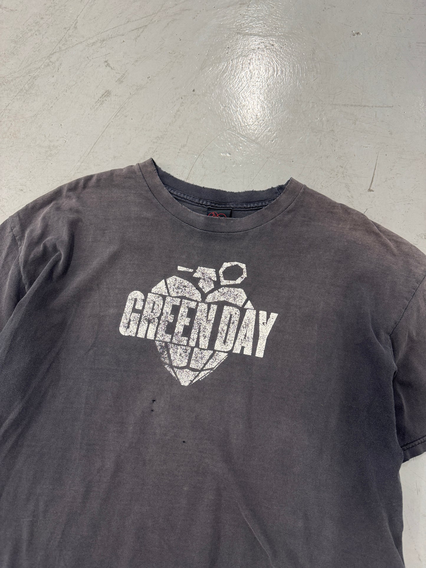 2000s Faded Green Day T-Shirt [L]