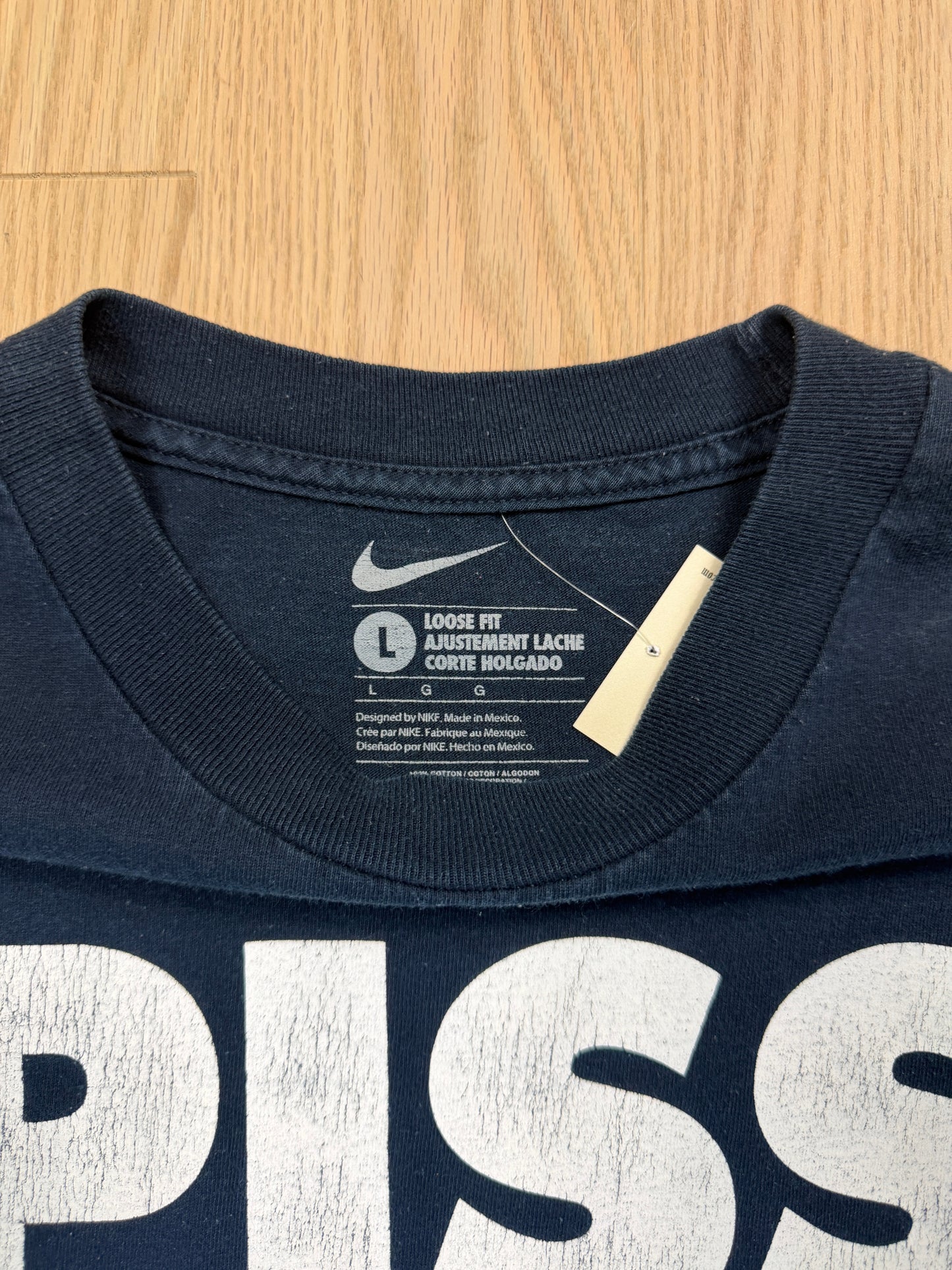 2000s Nike Graphic T-Shirt [L]