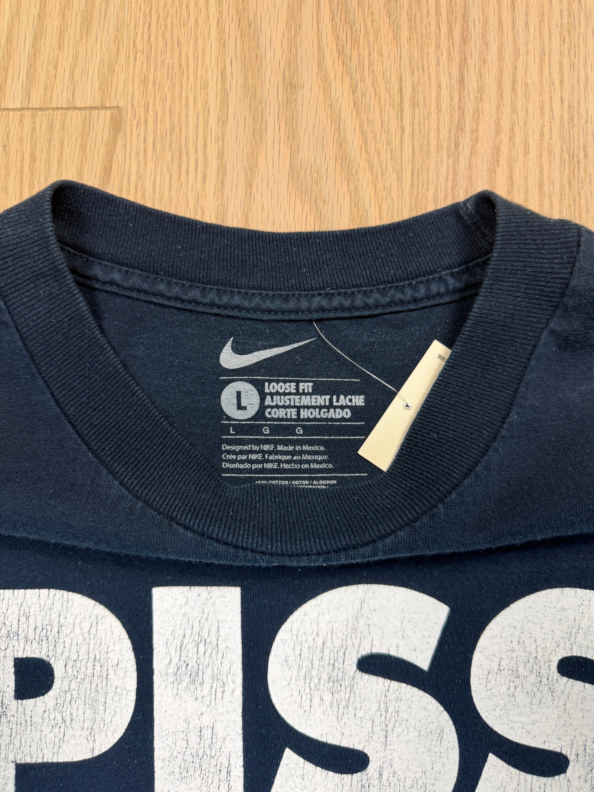 2000s Nike Graphic T-Shirt [L]