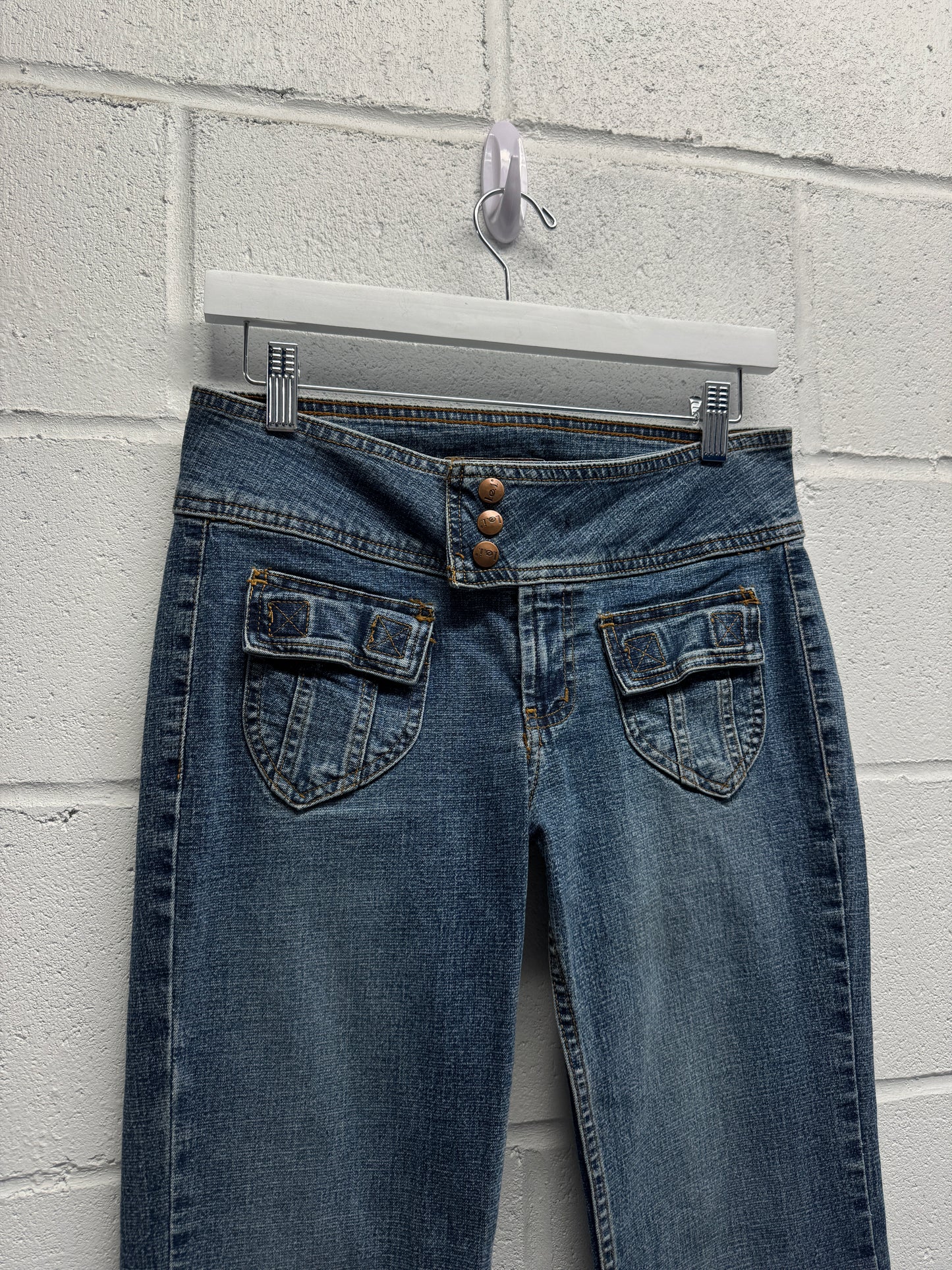 Y2K 2000s Lei Low Rise Flared Jeans [29]