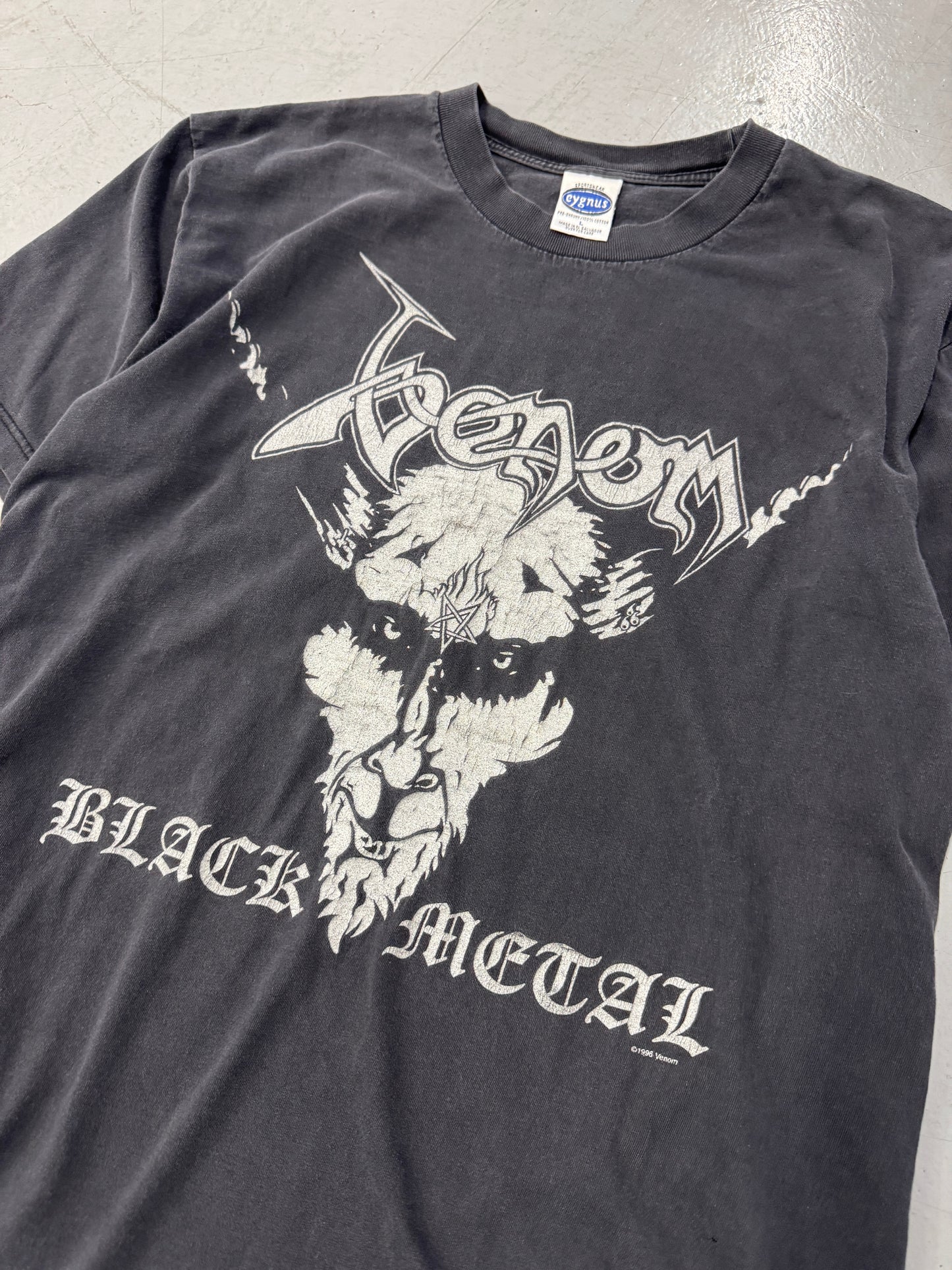 1996 Venom 'Black Metal' Tour T-Shirt Cygnus Tag [L]