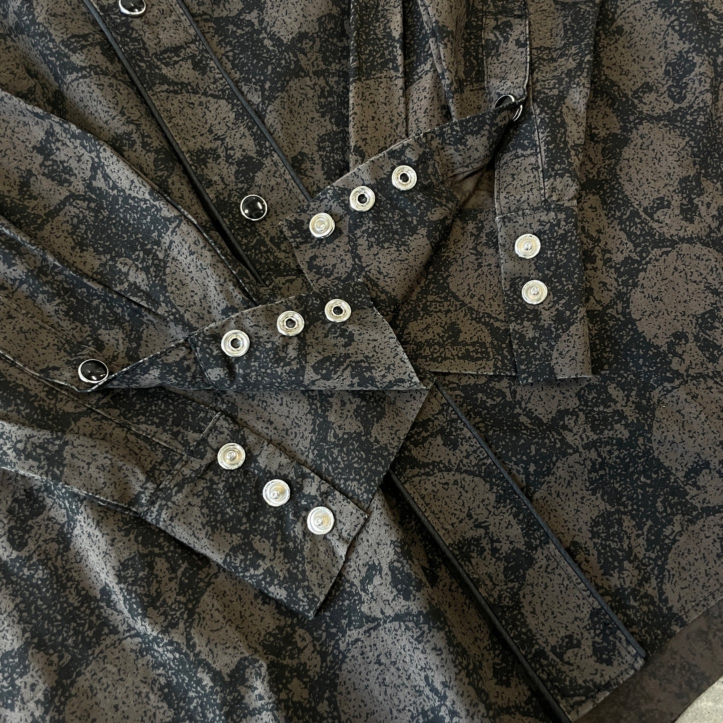 SS96 Undercover Skull Print Zip-Off Button-Up Shirt [M/L]