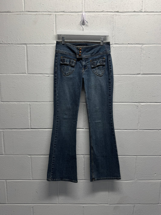 Y2K 2000s Lei Low Rise Flared Jeans [29]