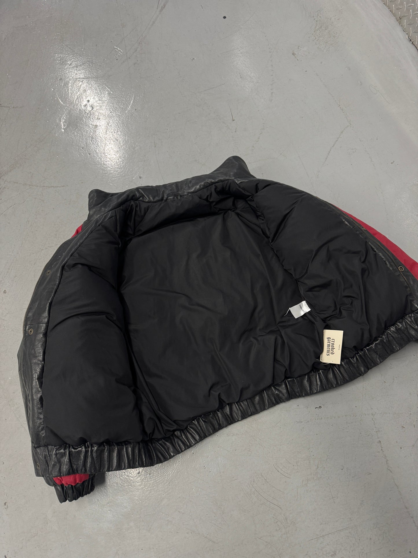 1990s 100% Leather Puffer Jacket [L]