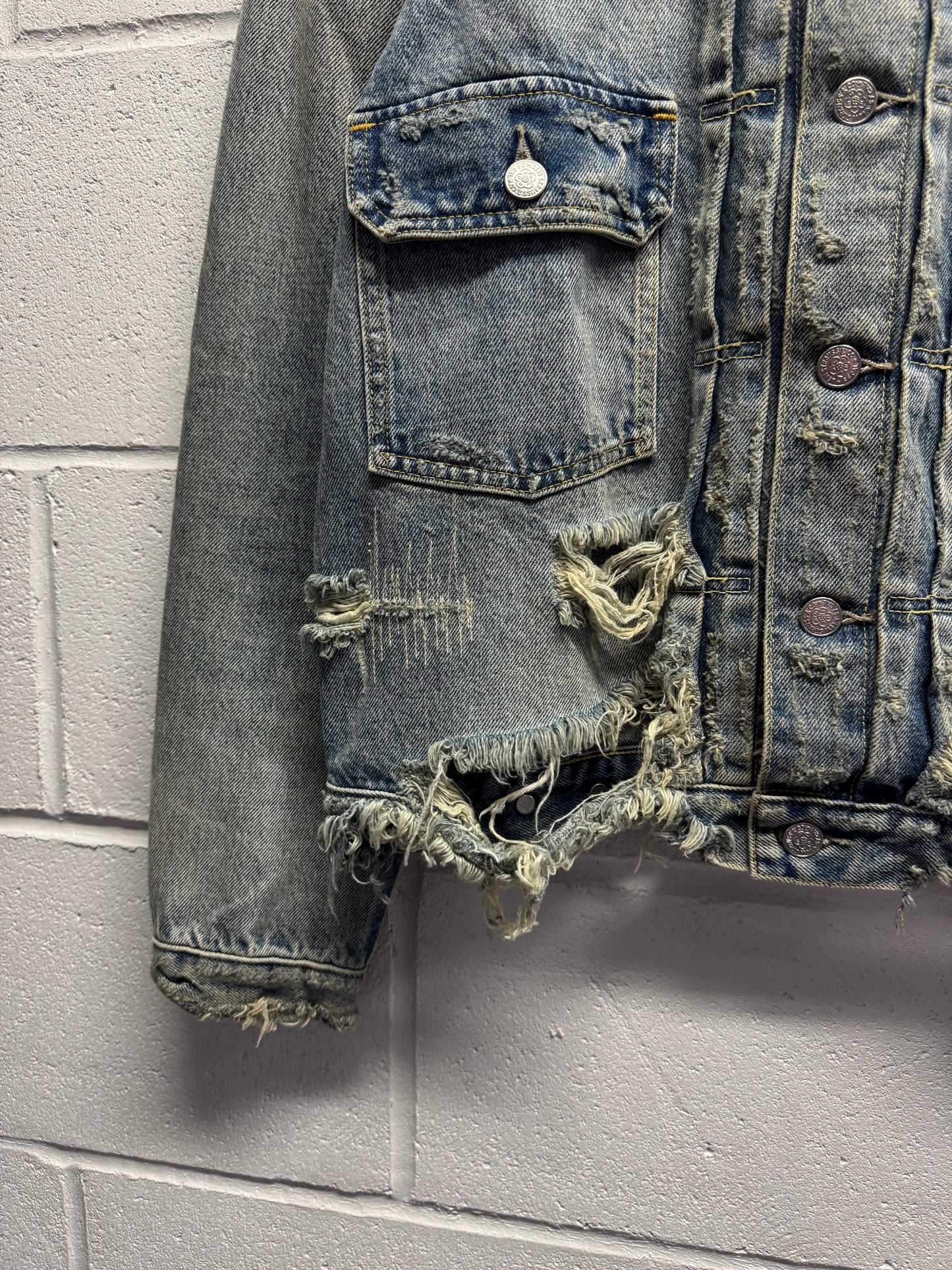 FW23 Kenzo x Levis Distressed Type II Jacket [S/M]