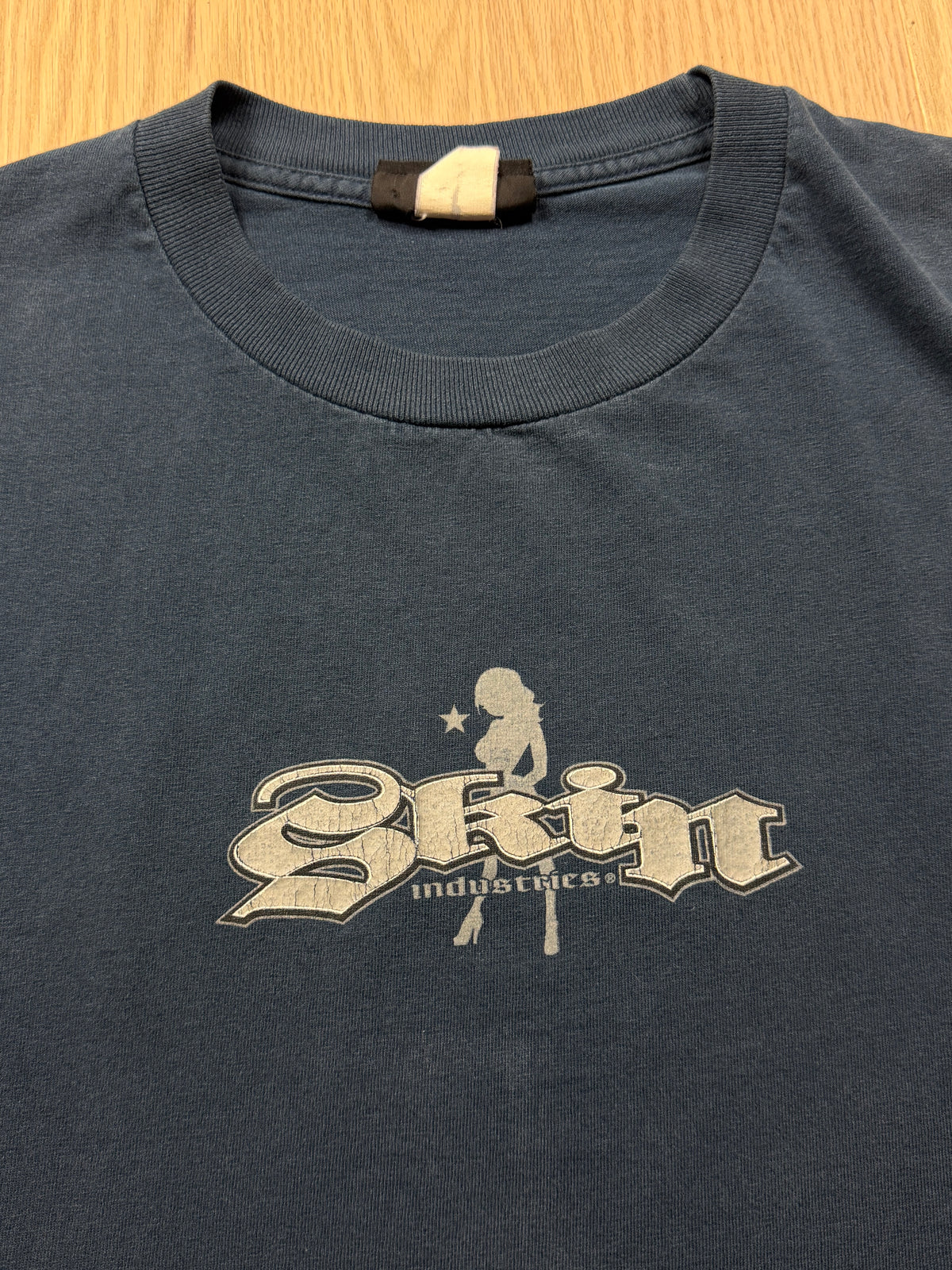 2000s Skin Indsutries T-Shirt [XL]