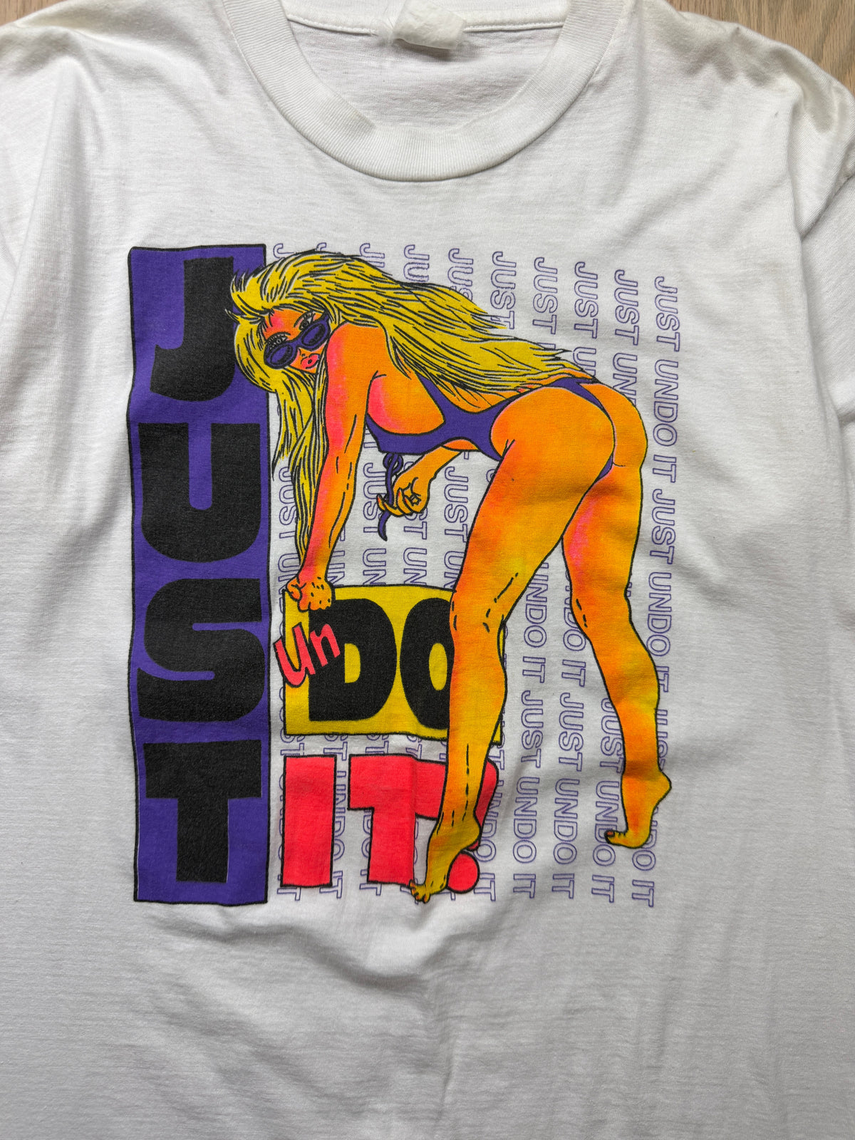 1980s Just Undo It Nike Parody T-Shirt [L]