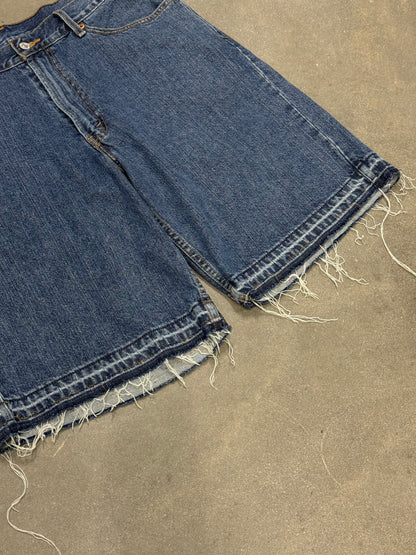 Vintage Y2K Levi’s Distressed Jorts [33]