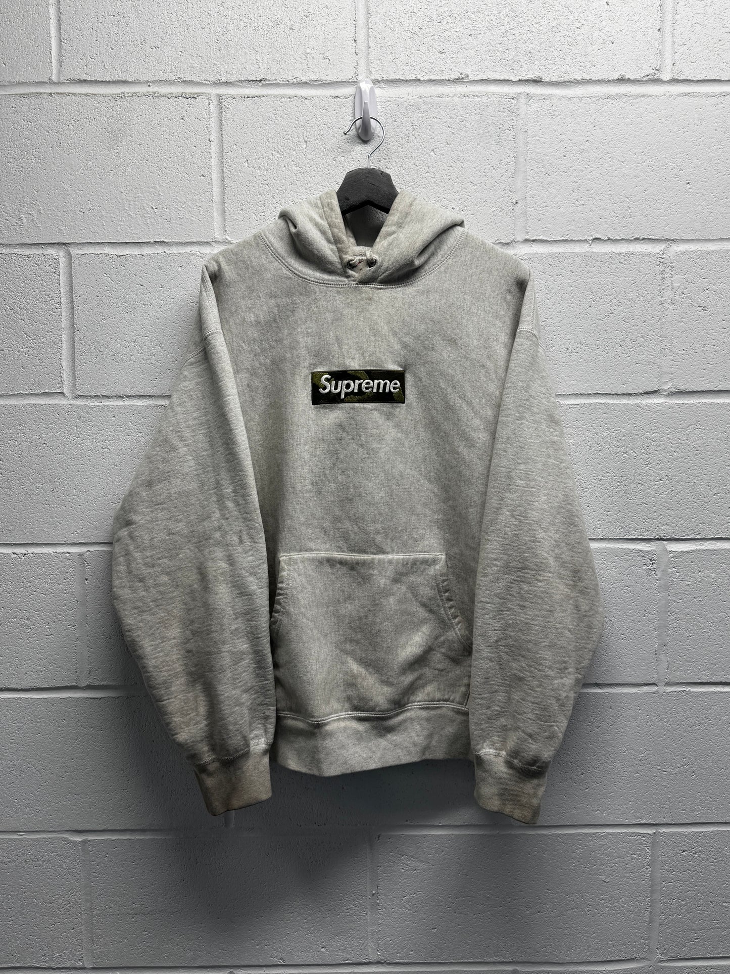 Supreme FW23 Box Logo Hoodie [L]