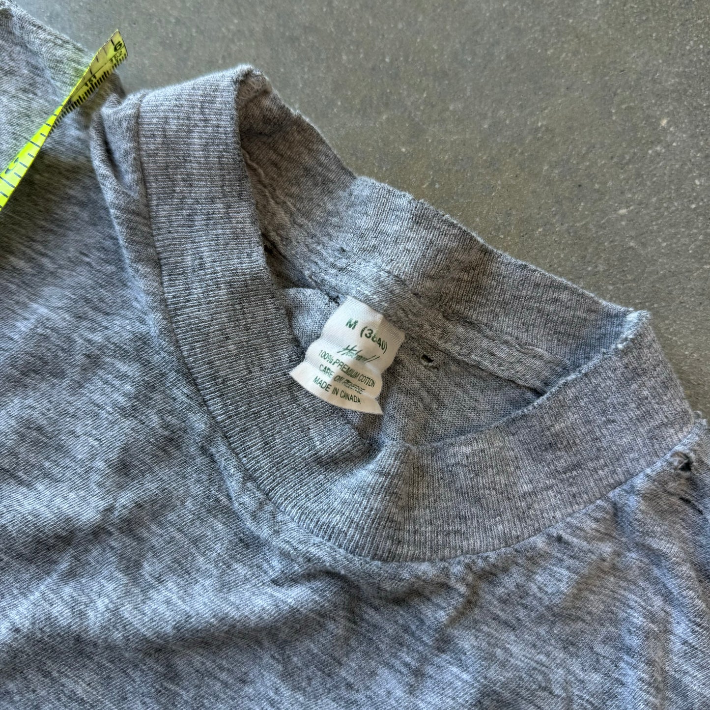 Vintage 1980s Distressed Gray Blank T-Shirt [M/L]