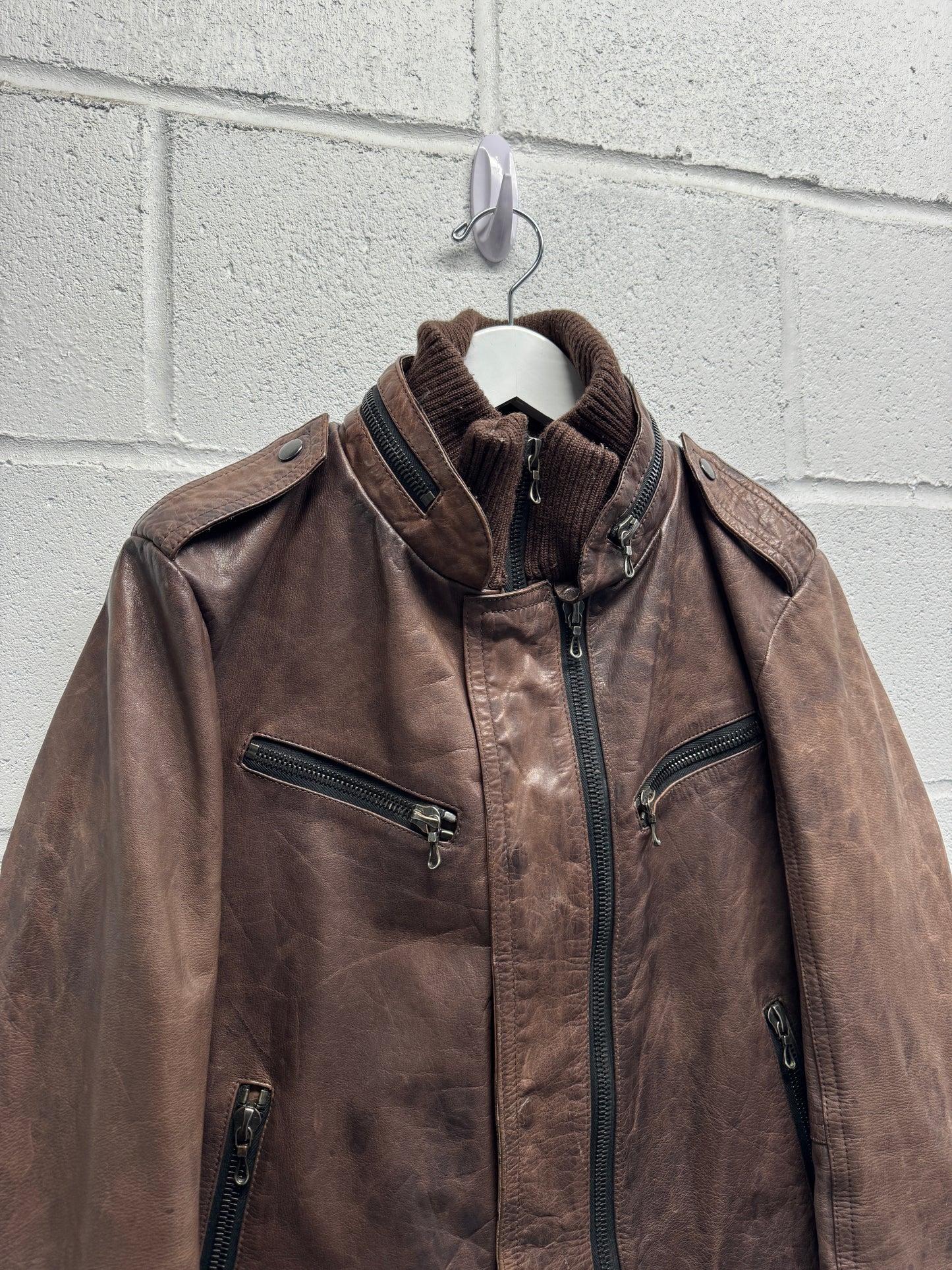 2000s Shellac Cowhide Brown Leather Jacket RiRi Zipper [46]