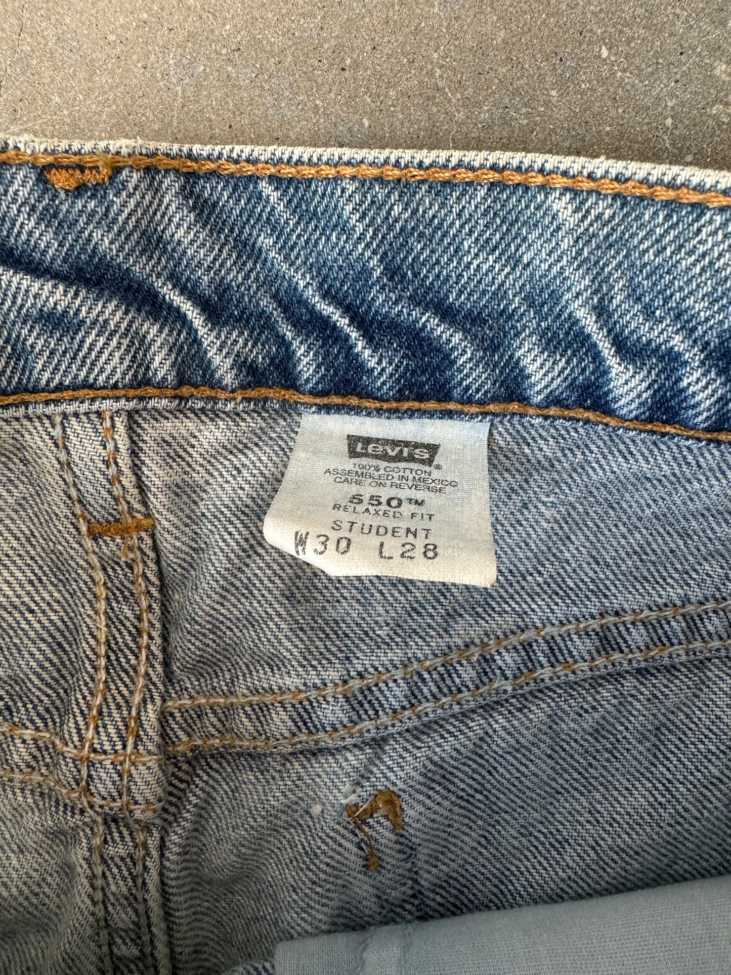 Vintage 1990s Levis 550 Relaxed Fit Orange Tab Jeans [28]