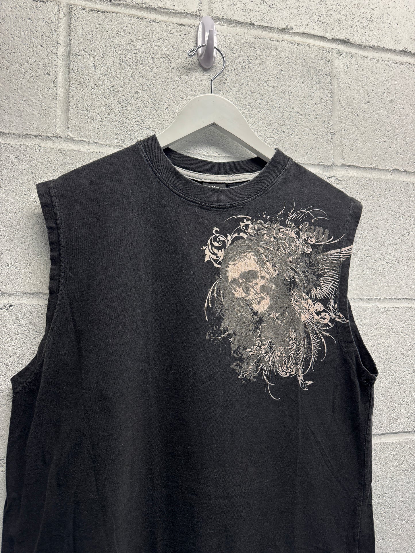 Y2K 2000s Skull Cut-Off T-Shirt [L/XL]