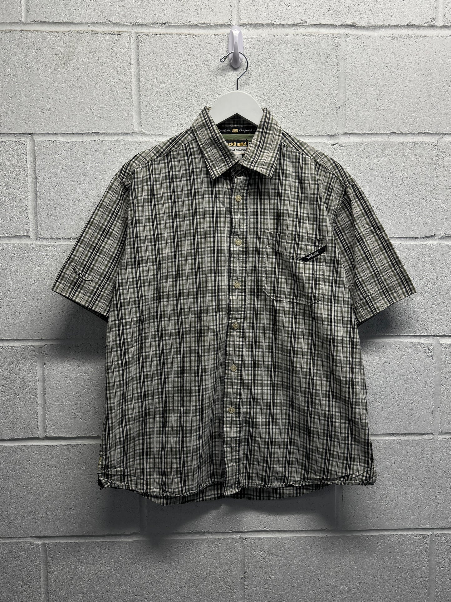 Y2K 2000s Ecko Unlimited Button-Up Shirt [XL]