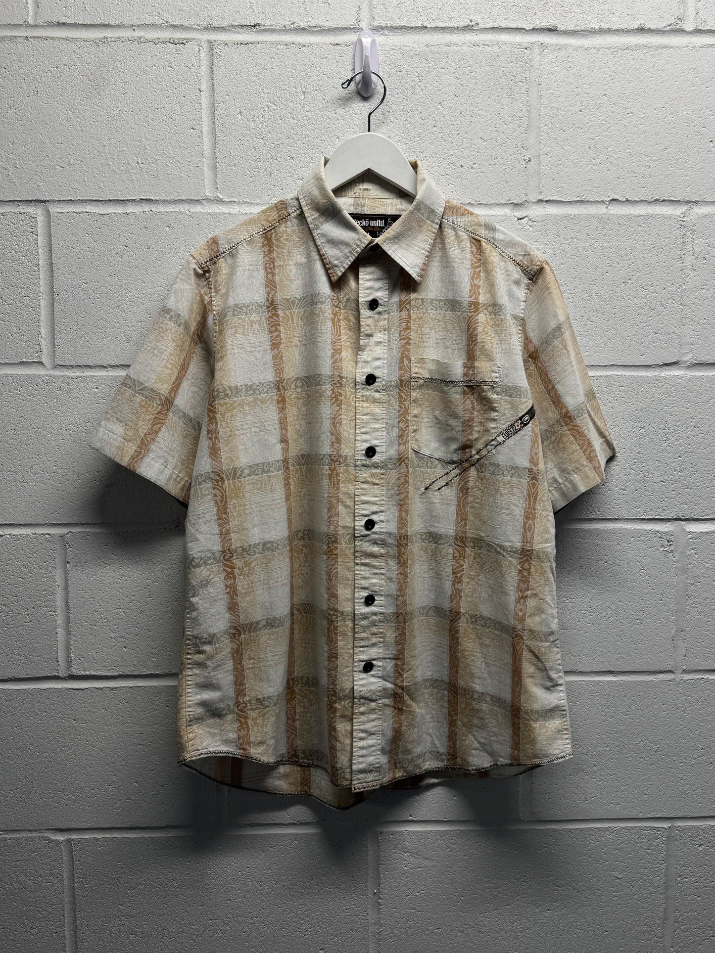 Y2K 2000s Ecko Unlimited Button-Up Shirt [XL]
