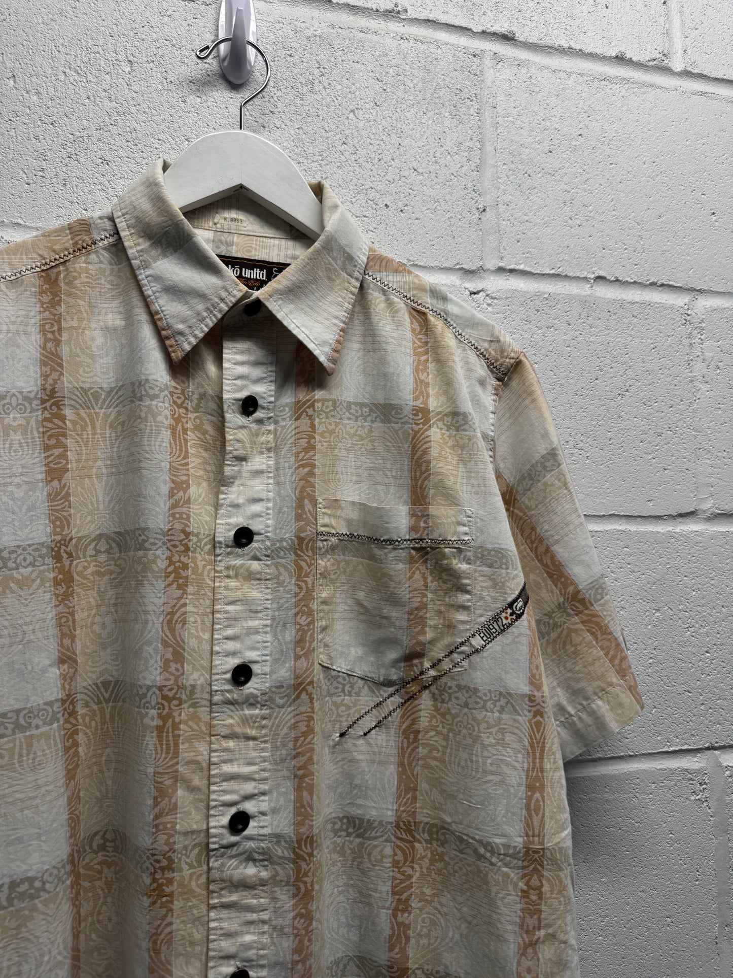 Y2K 2000s Ecko Unlimited Button-Up Shirt [XL]