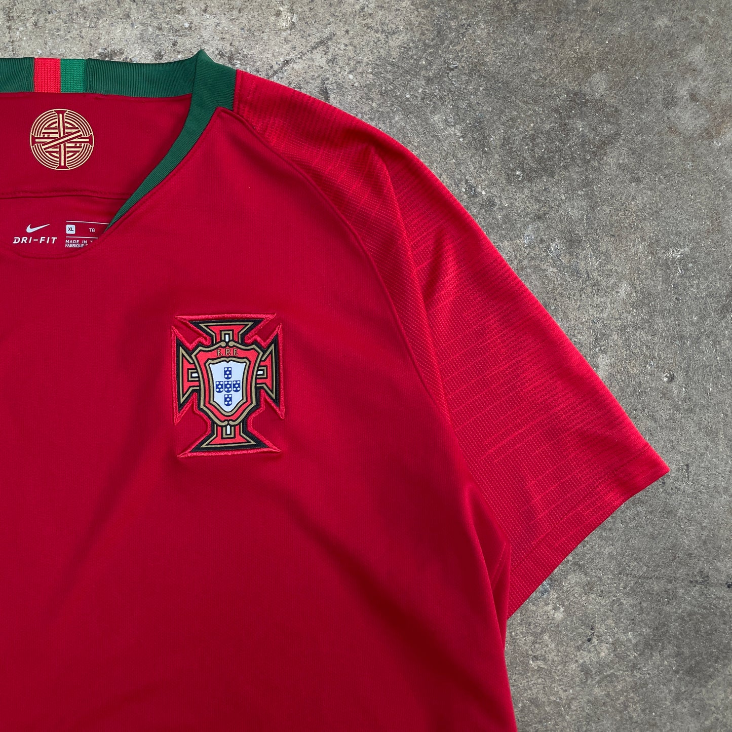 Y2K Nike Portugal Football Federation Jersey