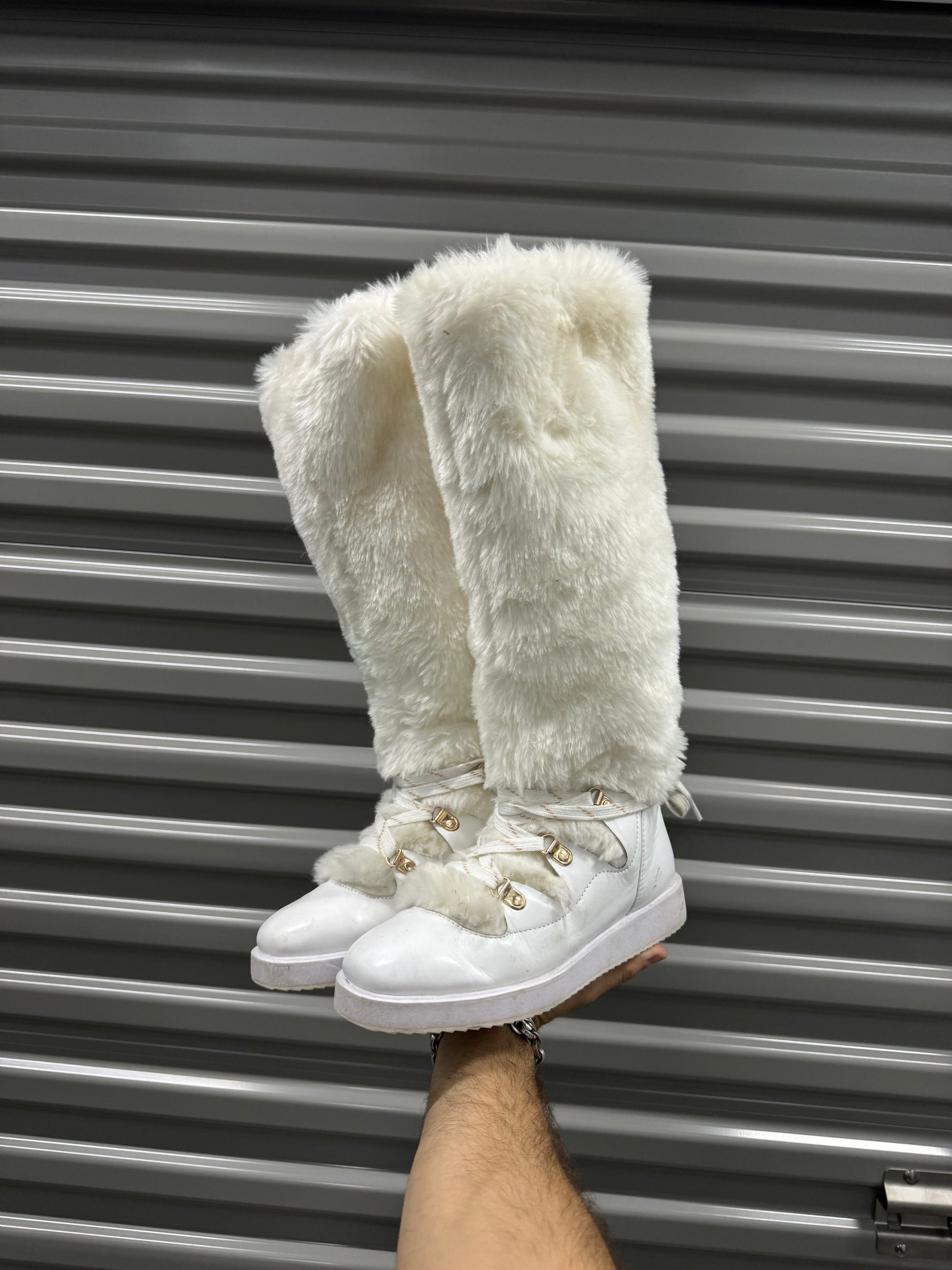 Juicy couture fur boots hot sale