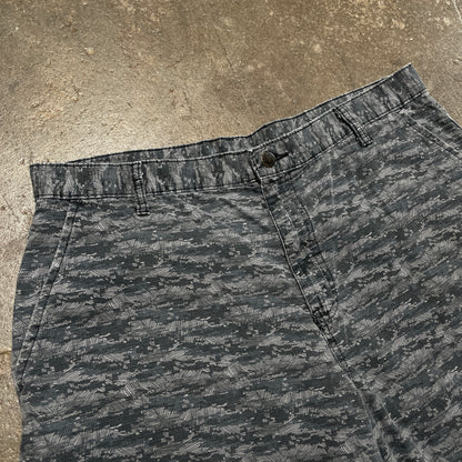 1990s Dickies Baggy Digi Camo Shorts [36]
