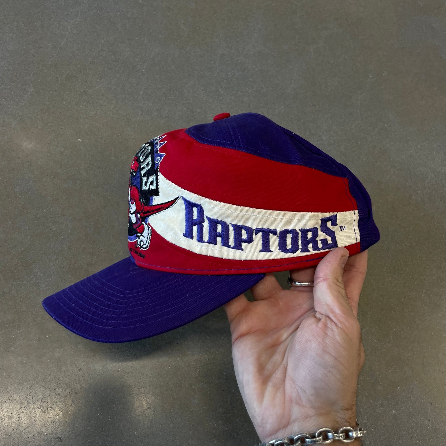 Vintage 1990s Toronto Raptos Snapback Hat