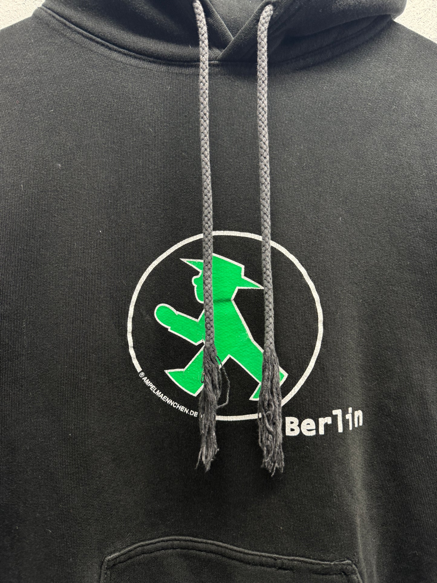 2000s German Crossing Light Logo Hoodie [S]