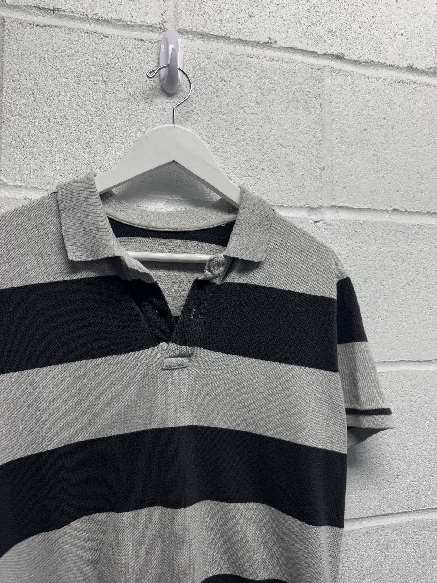 Y2K Striped Shirt [L]