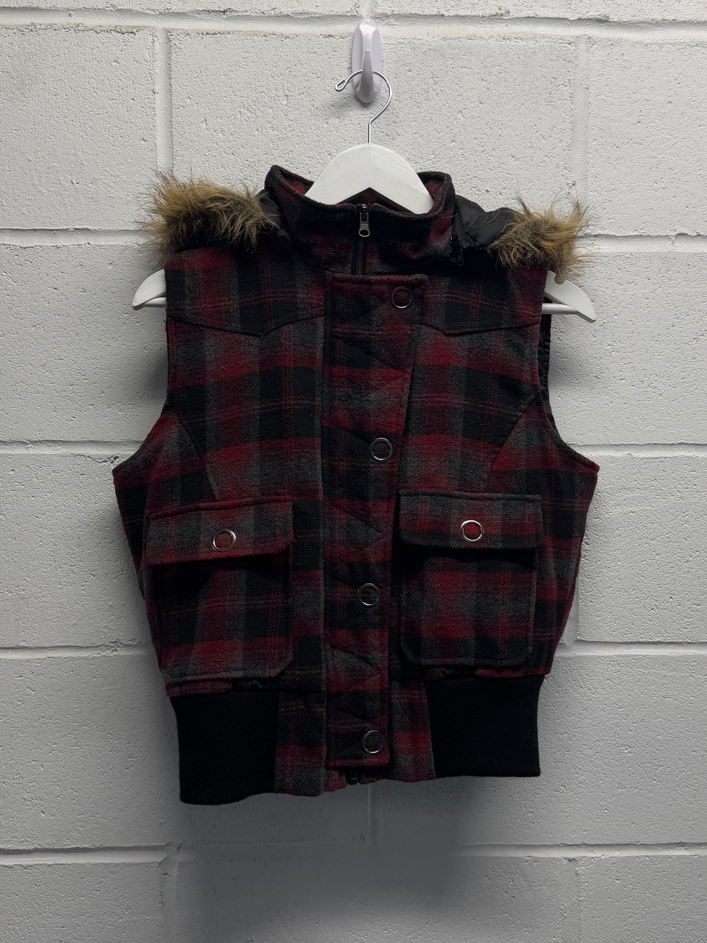 Y2K Plaid Fur Hooded Vest [XS]