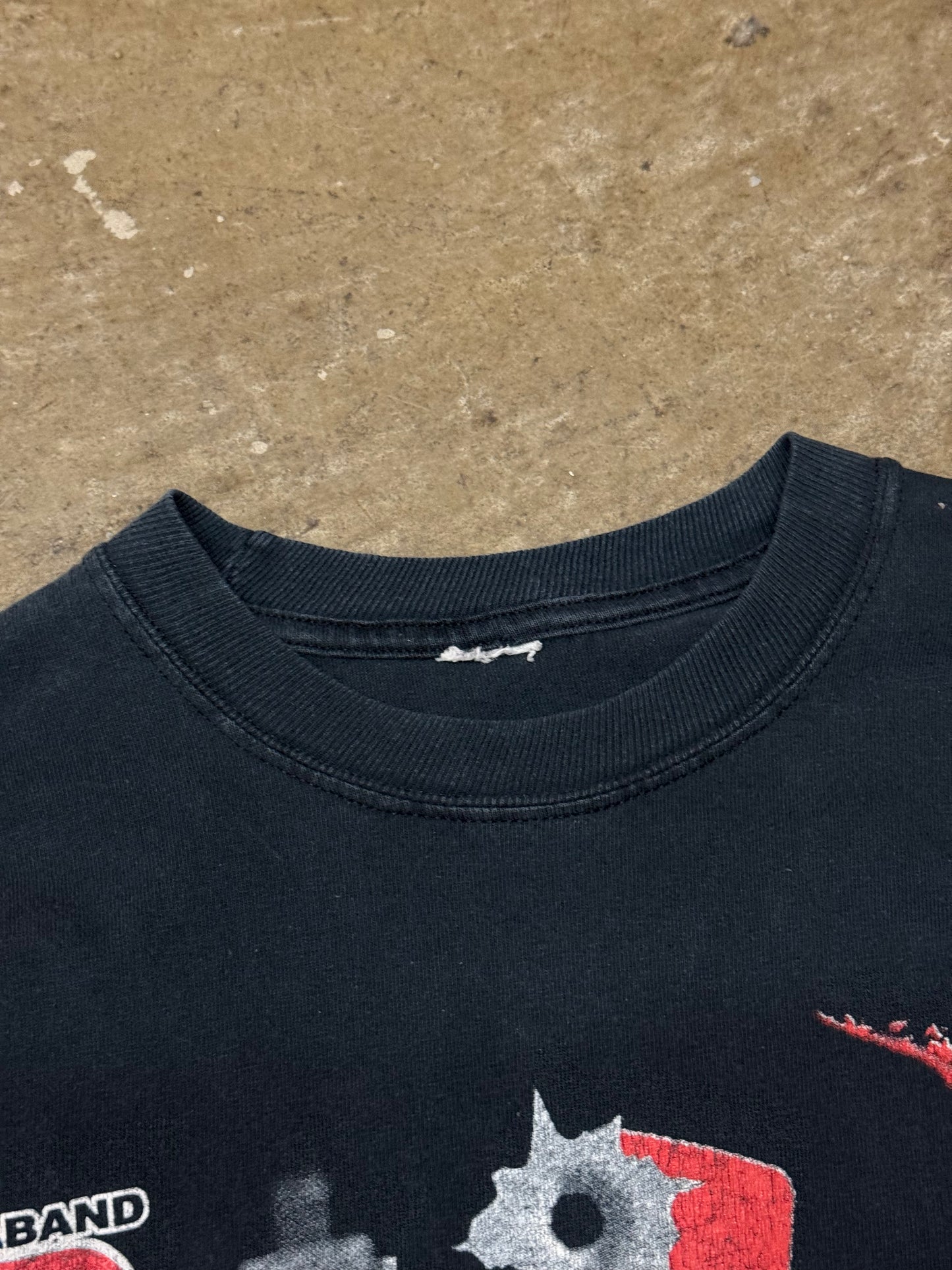 2000s Velvet Revolver Contraband Tour Band T-Shirt [L]