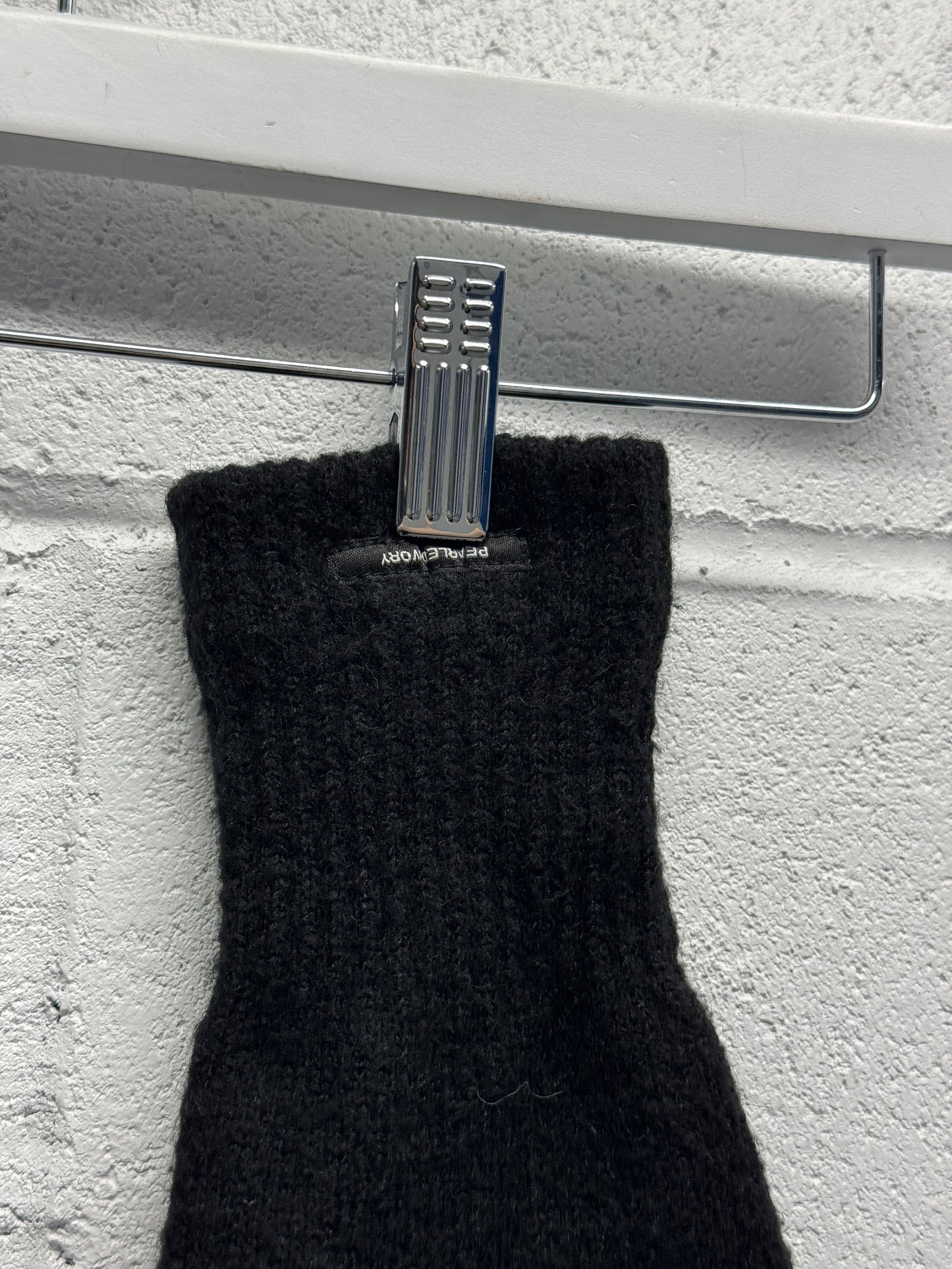 Pearled Ivory 100% Wool Fingerless Gloves [OS]