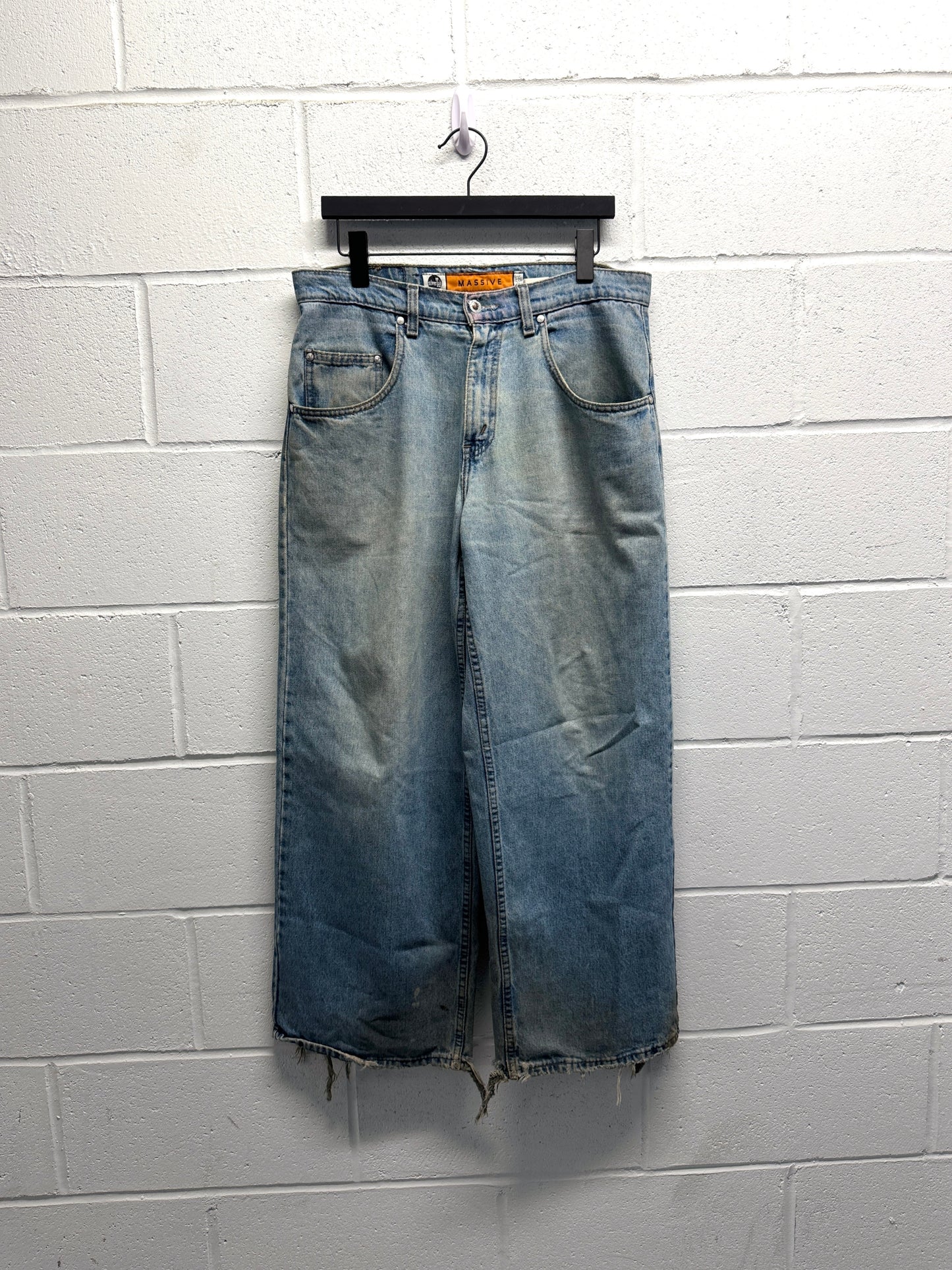 2000s Thrashed Levi's Silver Tabs Massive Bootcut [34]