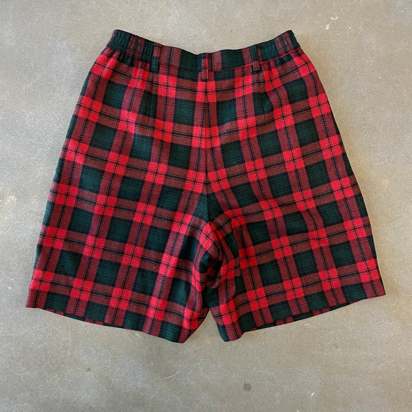1990s Red Tartan Plaid Shorts [30W]