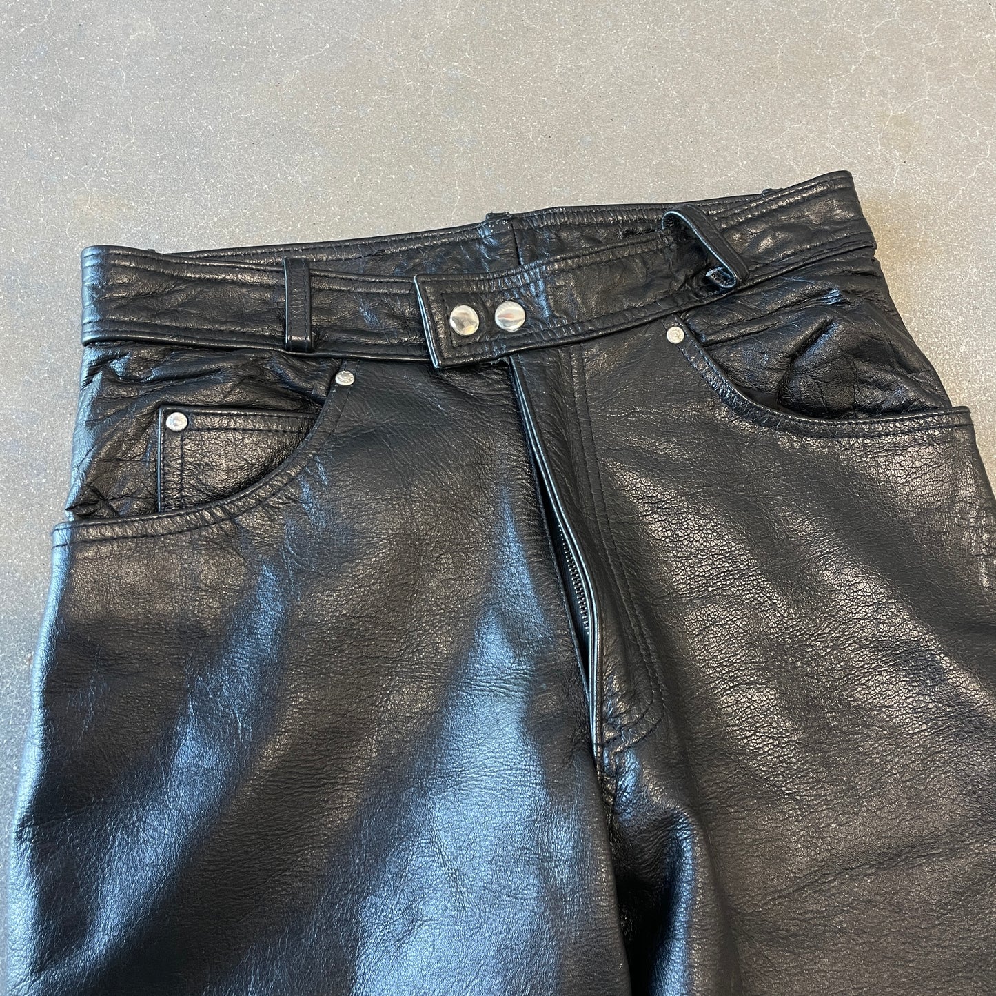 1990s Heavy Leather Biker Pants [31x30]