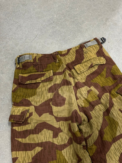 1999 General Research Splinter Camo Shorts [30]