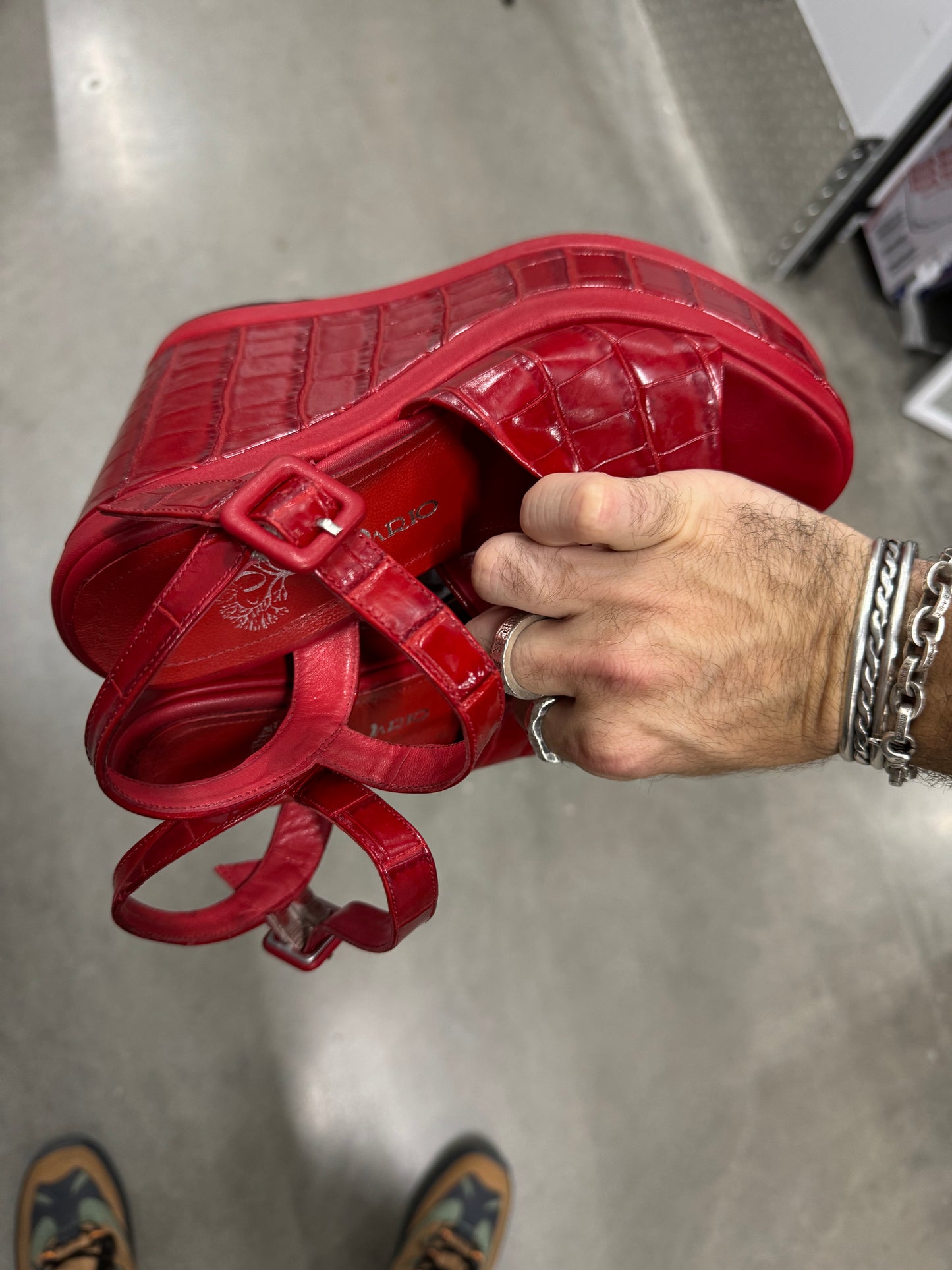 Vario Siyah Suet Taşli Red Crocodile Wedges [37]