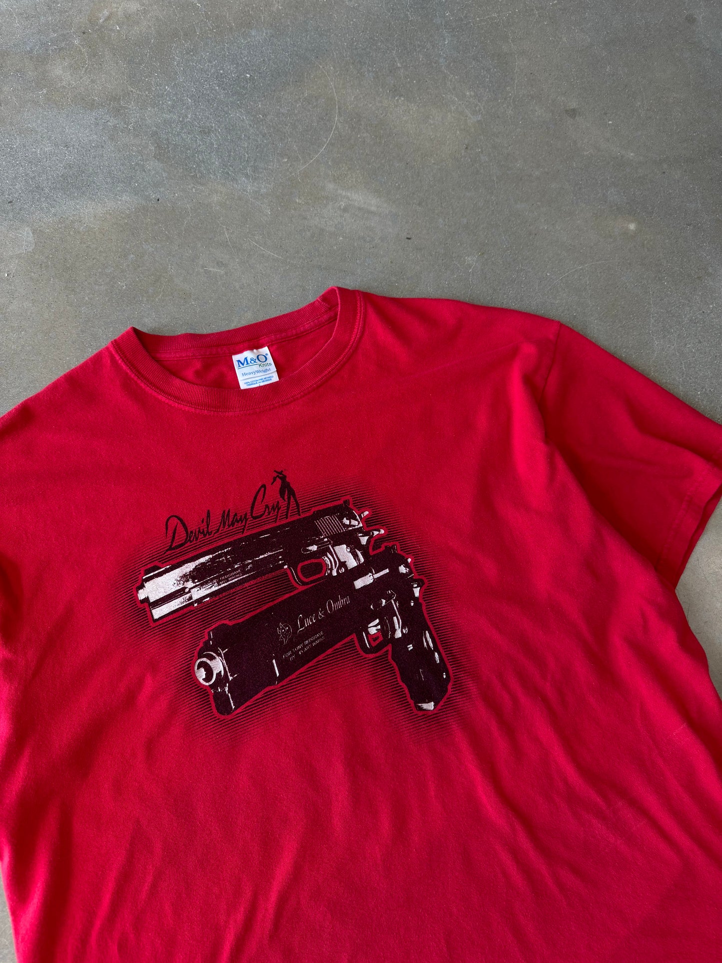 Vintage Y2K Devil May Cry Dual Pistols Promo T-Shirt [L]